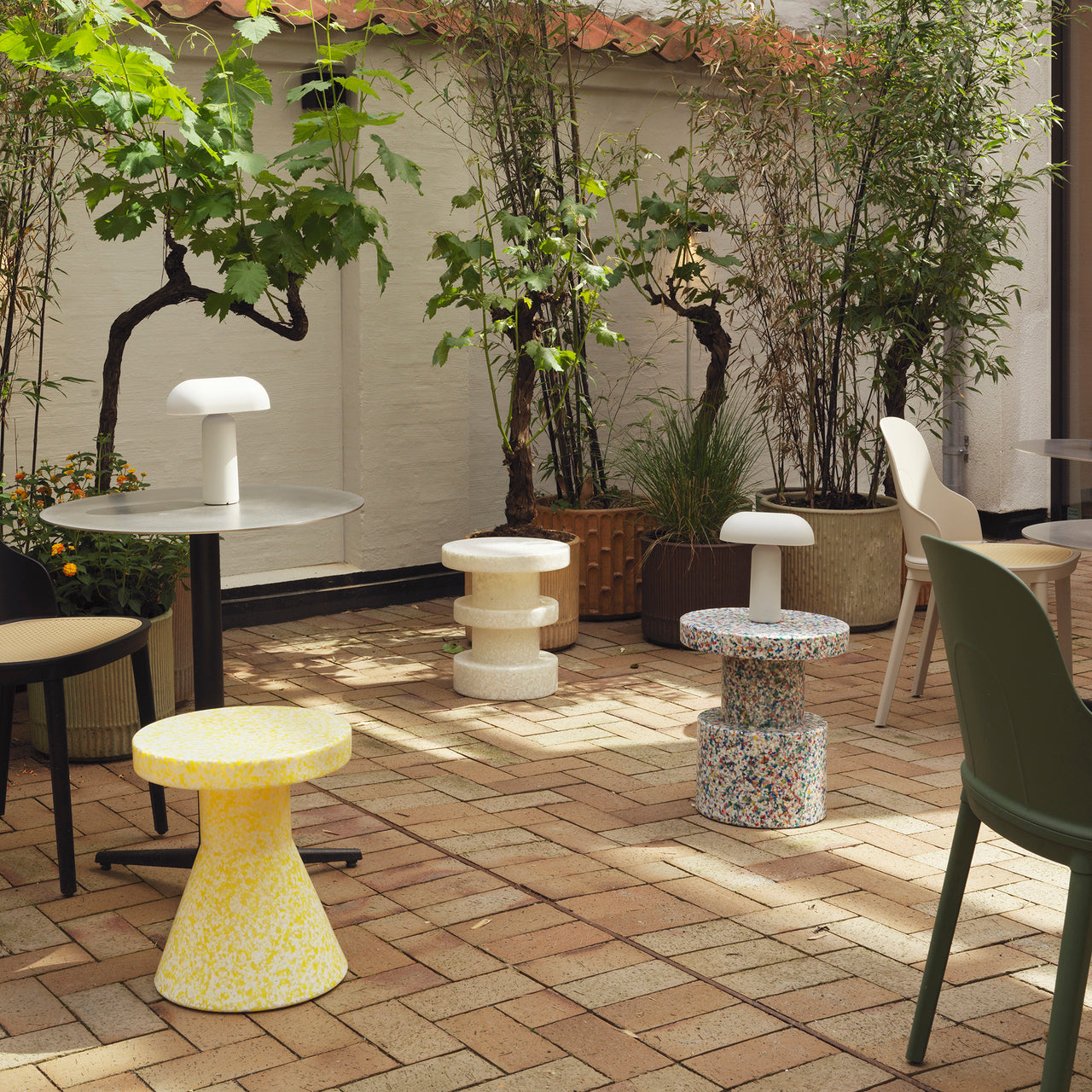 Bit Stool: Cone