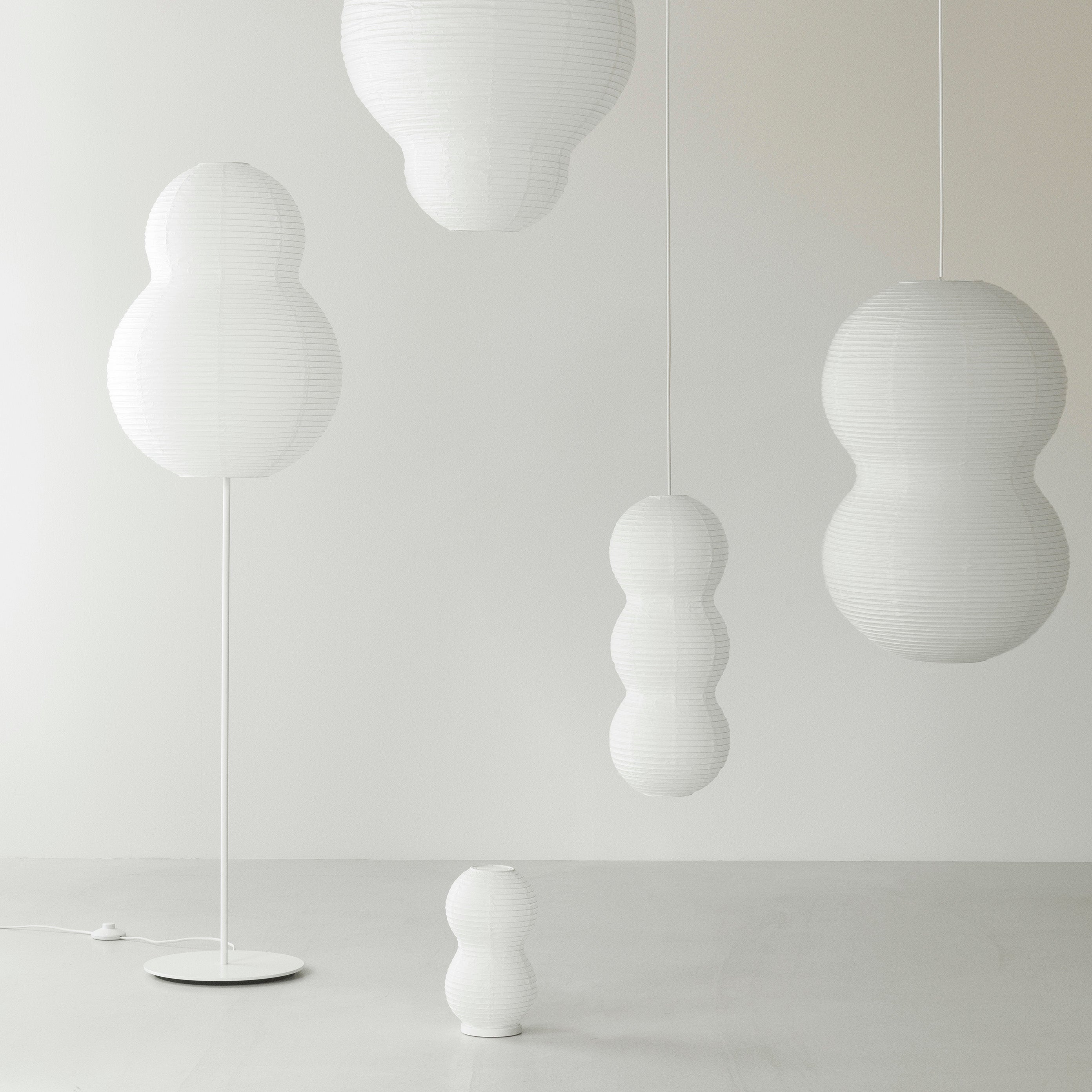 Puff Table Lamp: Twist