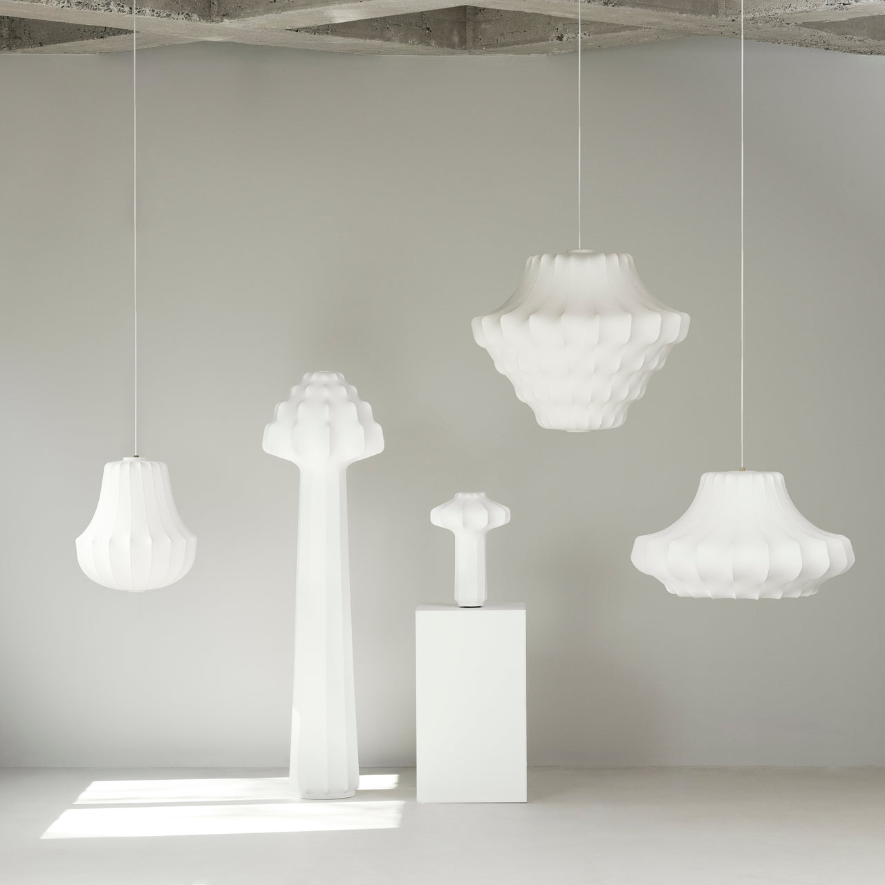 Phantom Table Lamp