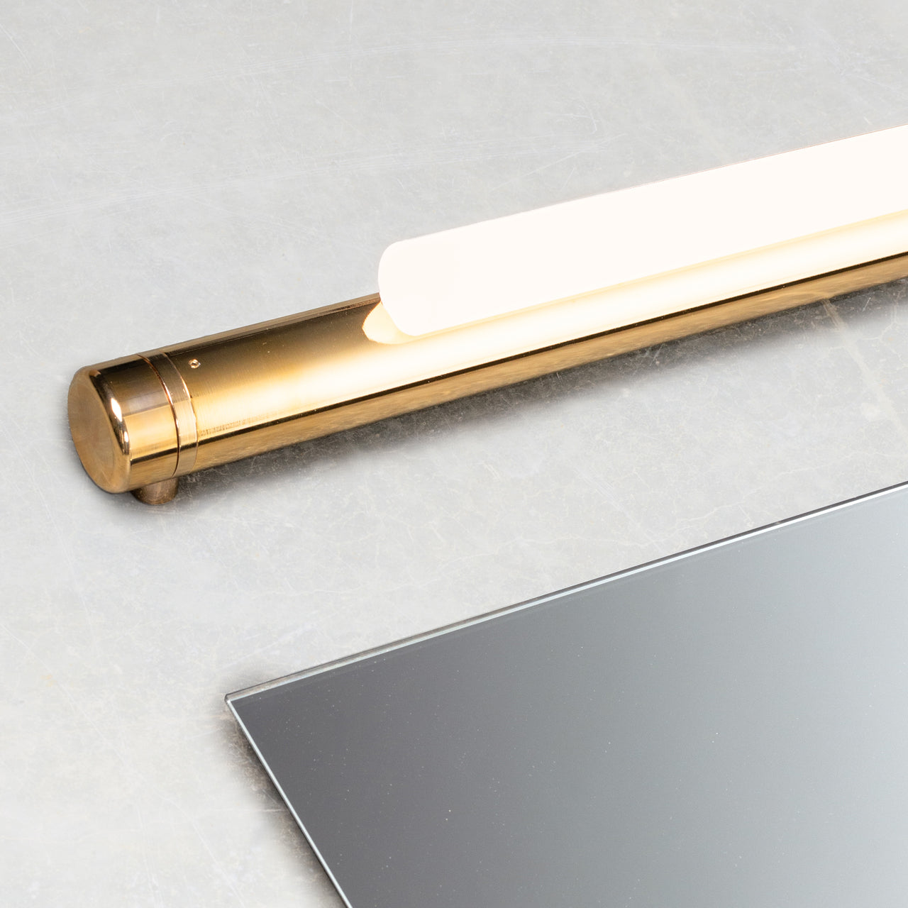 Pipeline CM1 Ceiling/Wall Light
