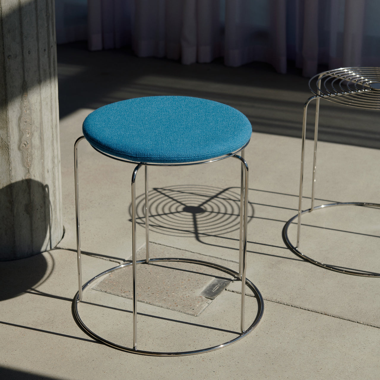 Wire Stool VP11: Upholstery