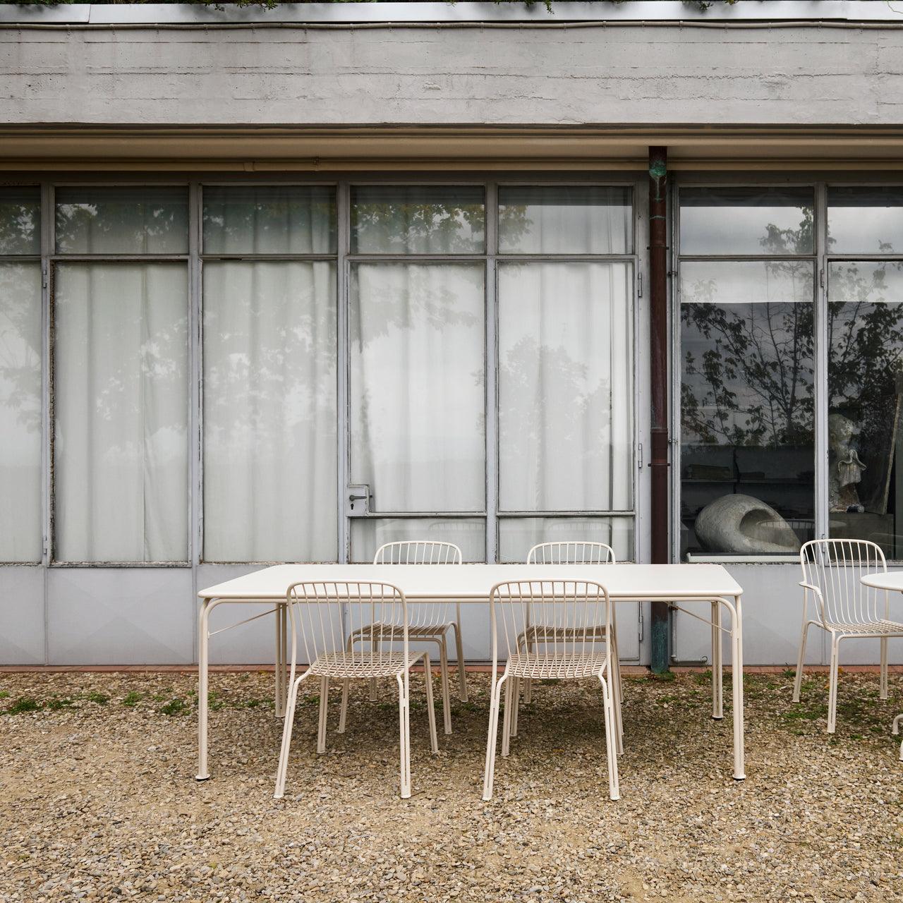 Thorvald SC99 Outdoor Dining Table: Rectangle