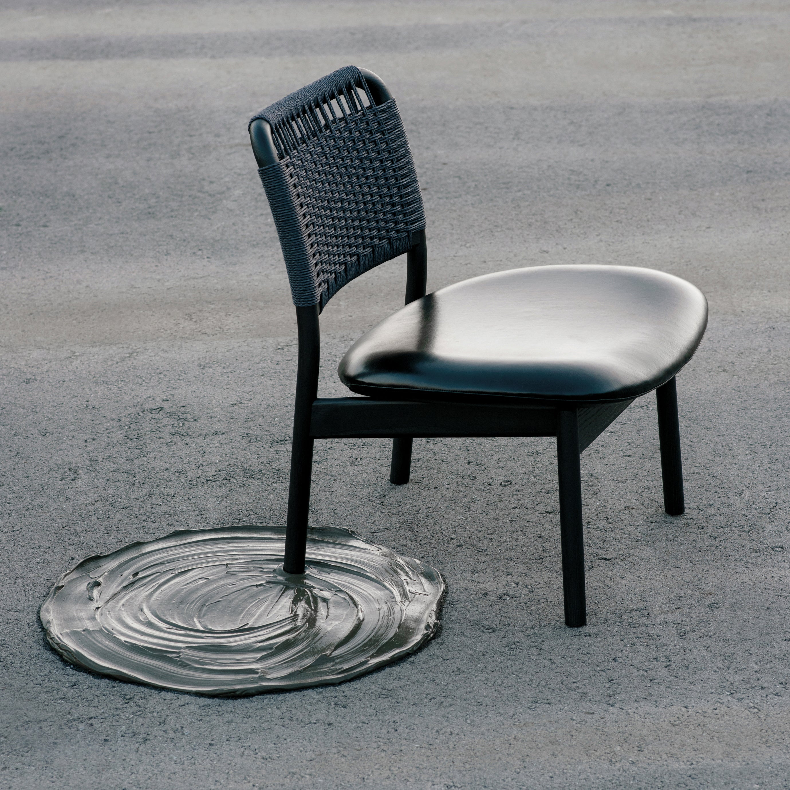 Saga Low Chair: Black Papercord Backrest + Set of 2