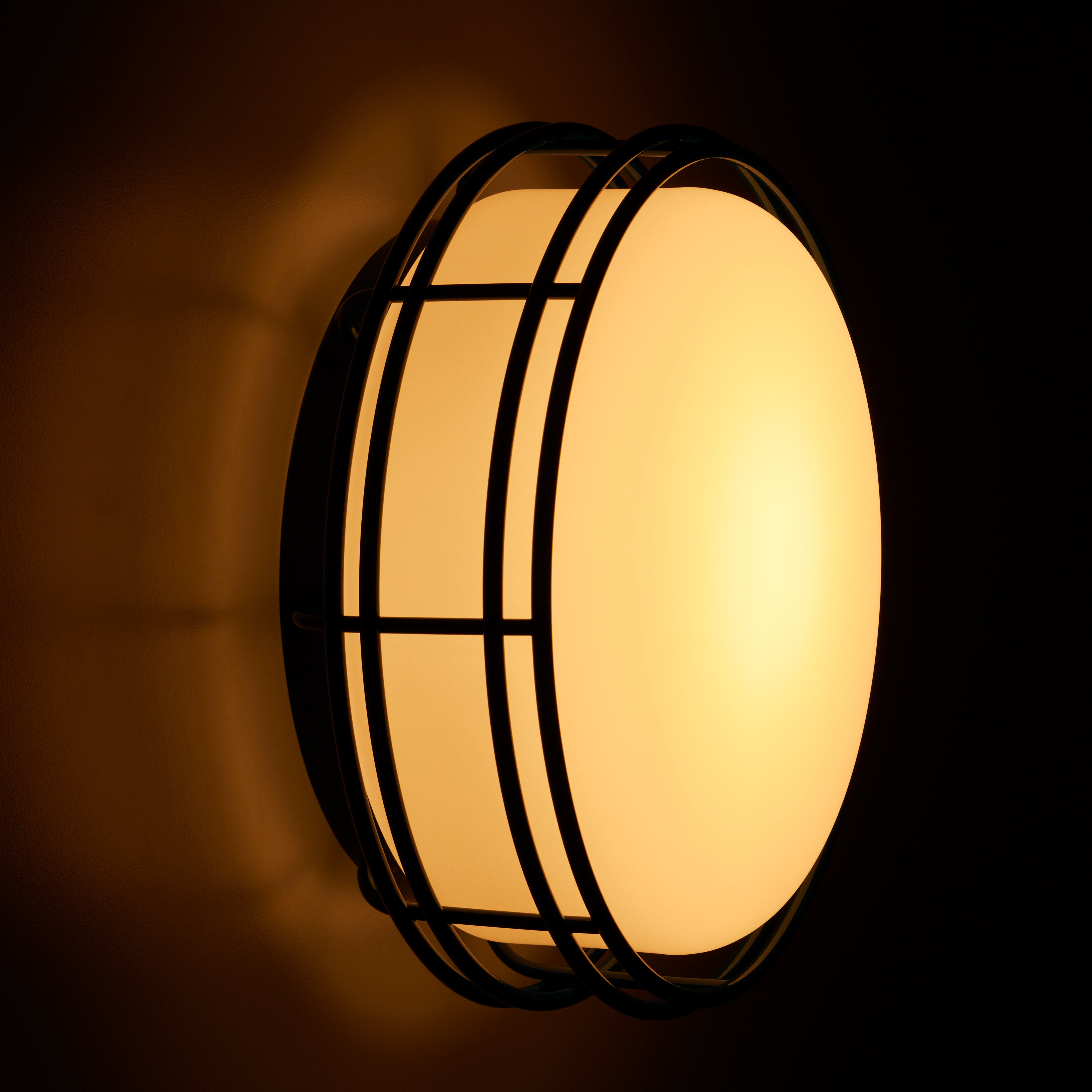 Cape Sconce
