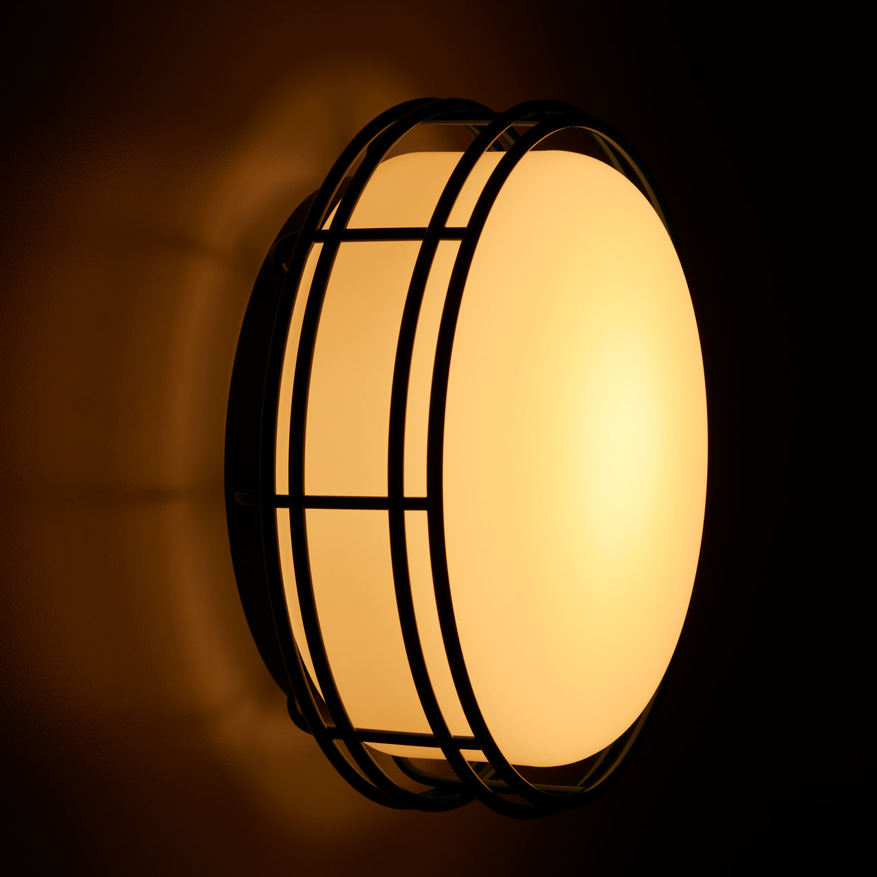 Cape Sconce