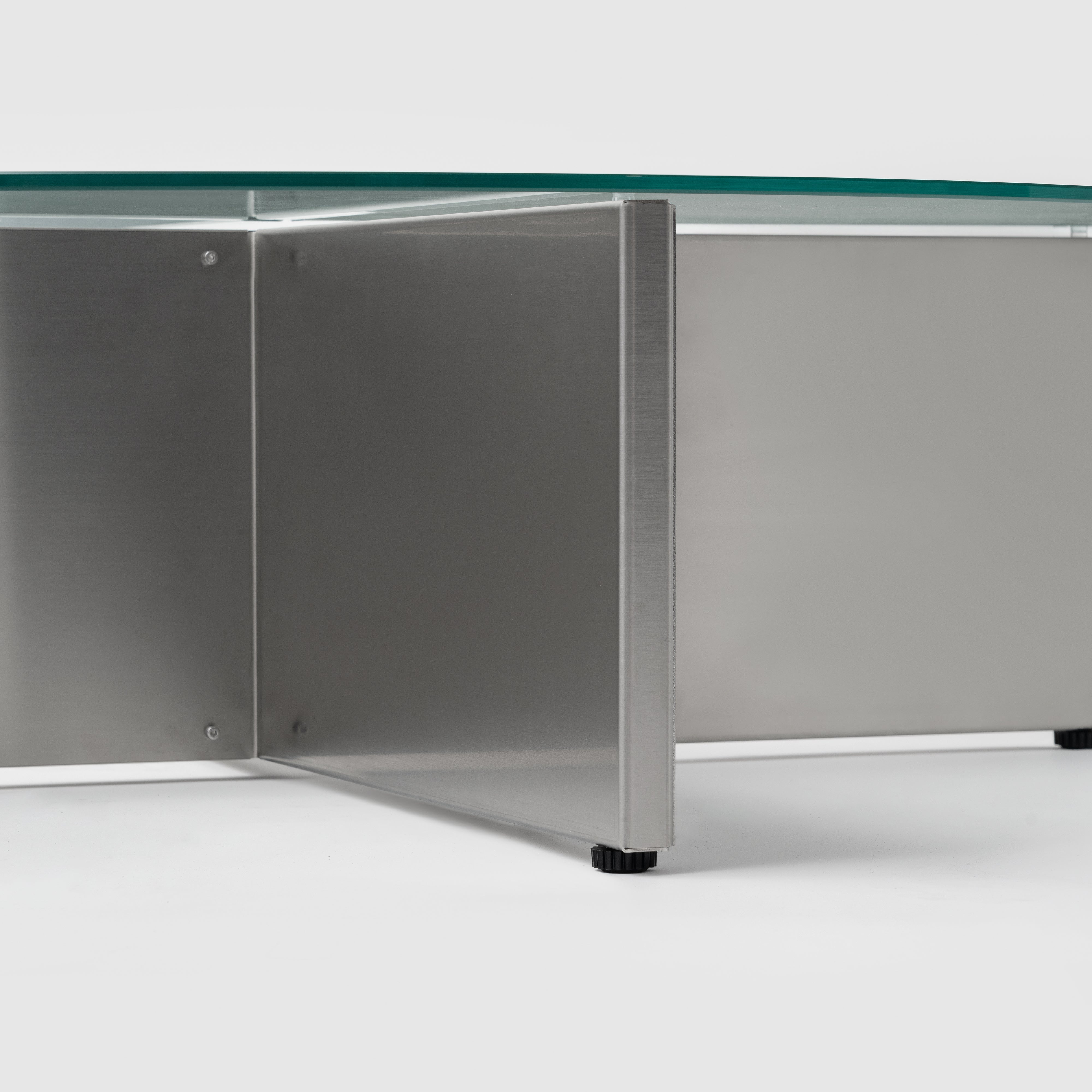 NM19 Coffee Table