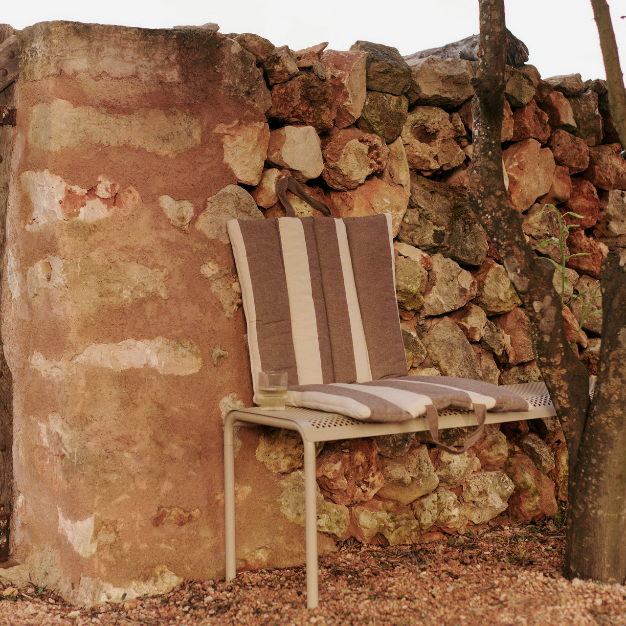 Dapple Bench