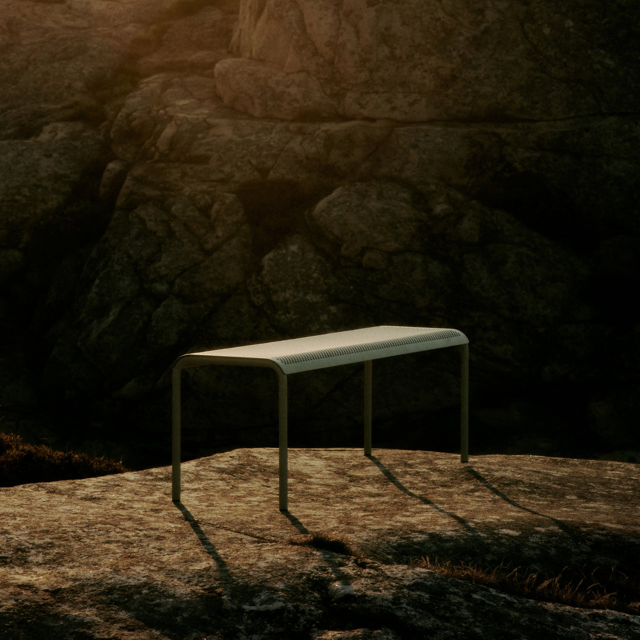 Dapple Bench