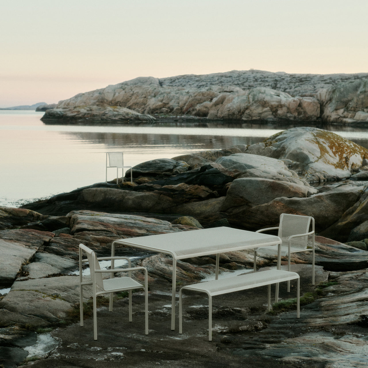 Dapple Dining Table