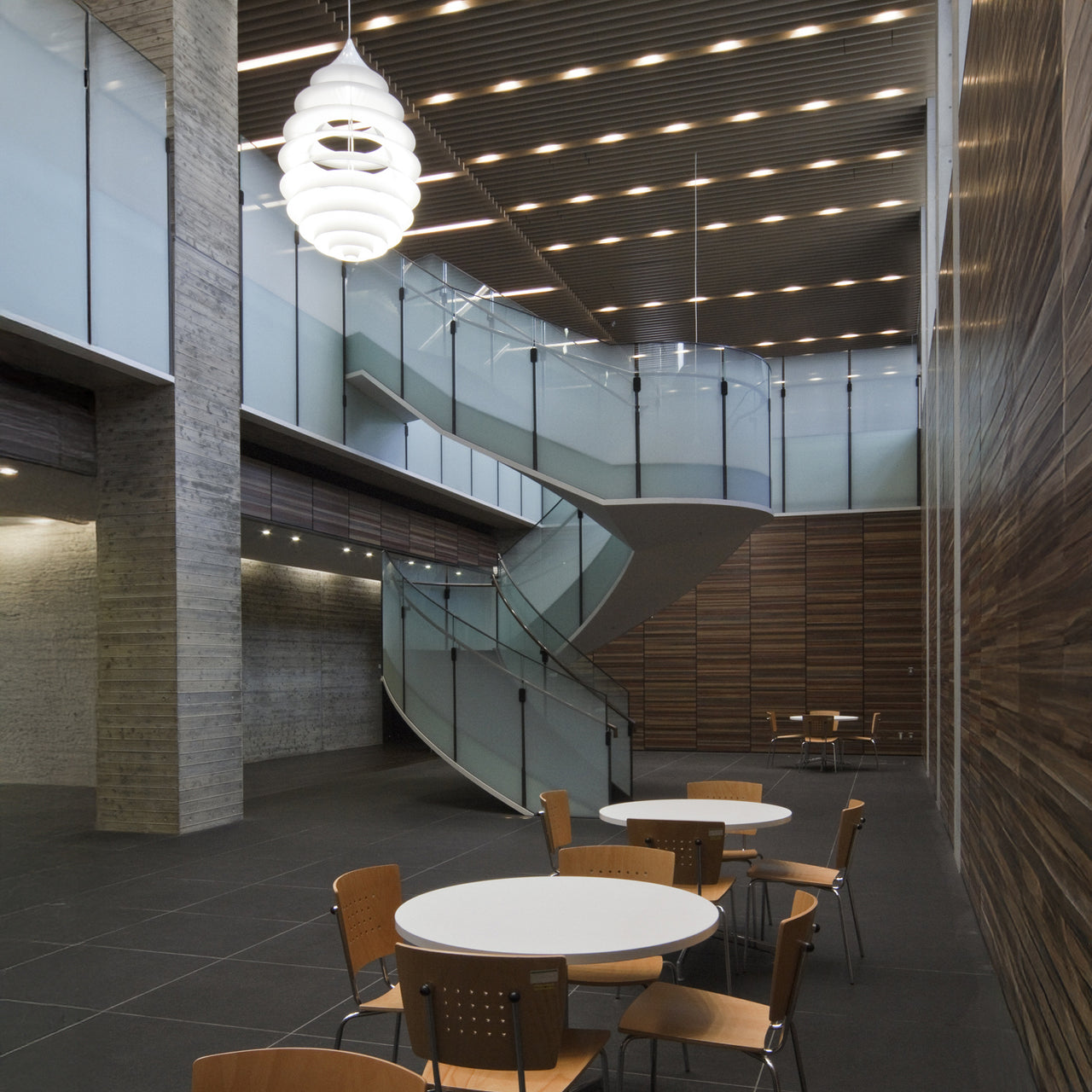 LP Centrum 10V Pendant