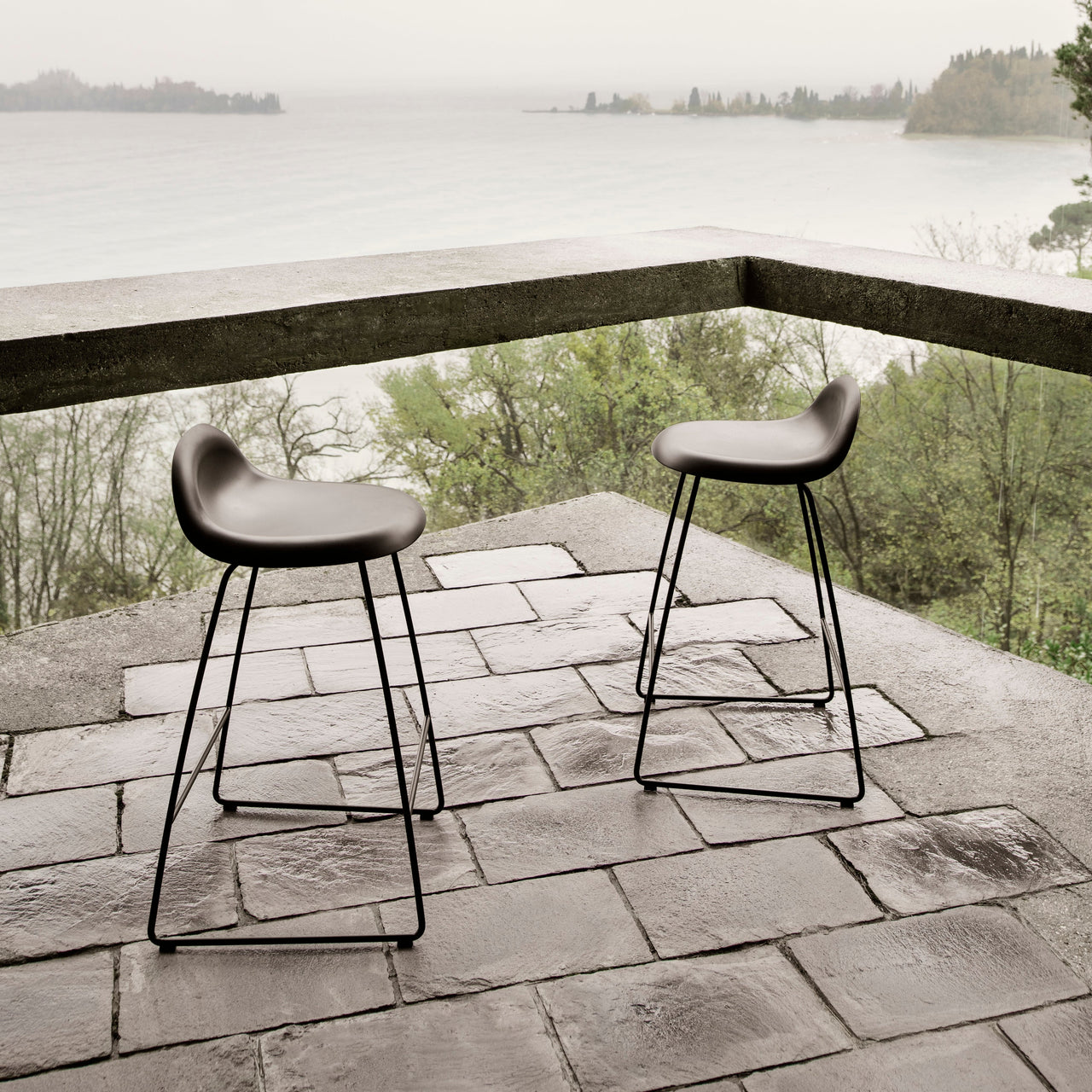 3D Bar Stool Sledge Base: Front Upholstered + Wood Shell