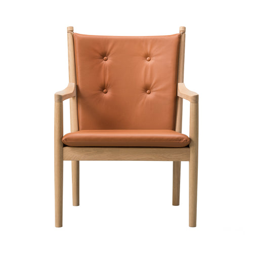 Wegner 1788 Easy Chair: Soaped Oak