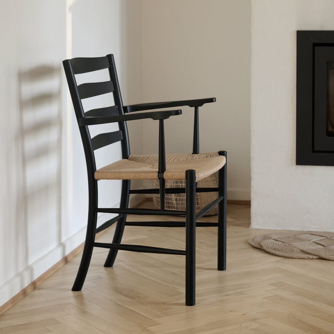 Klint Armchair