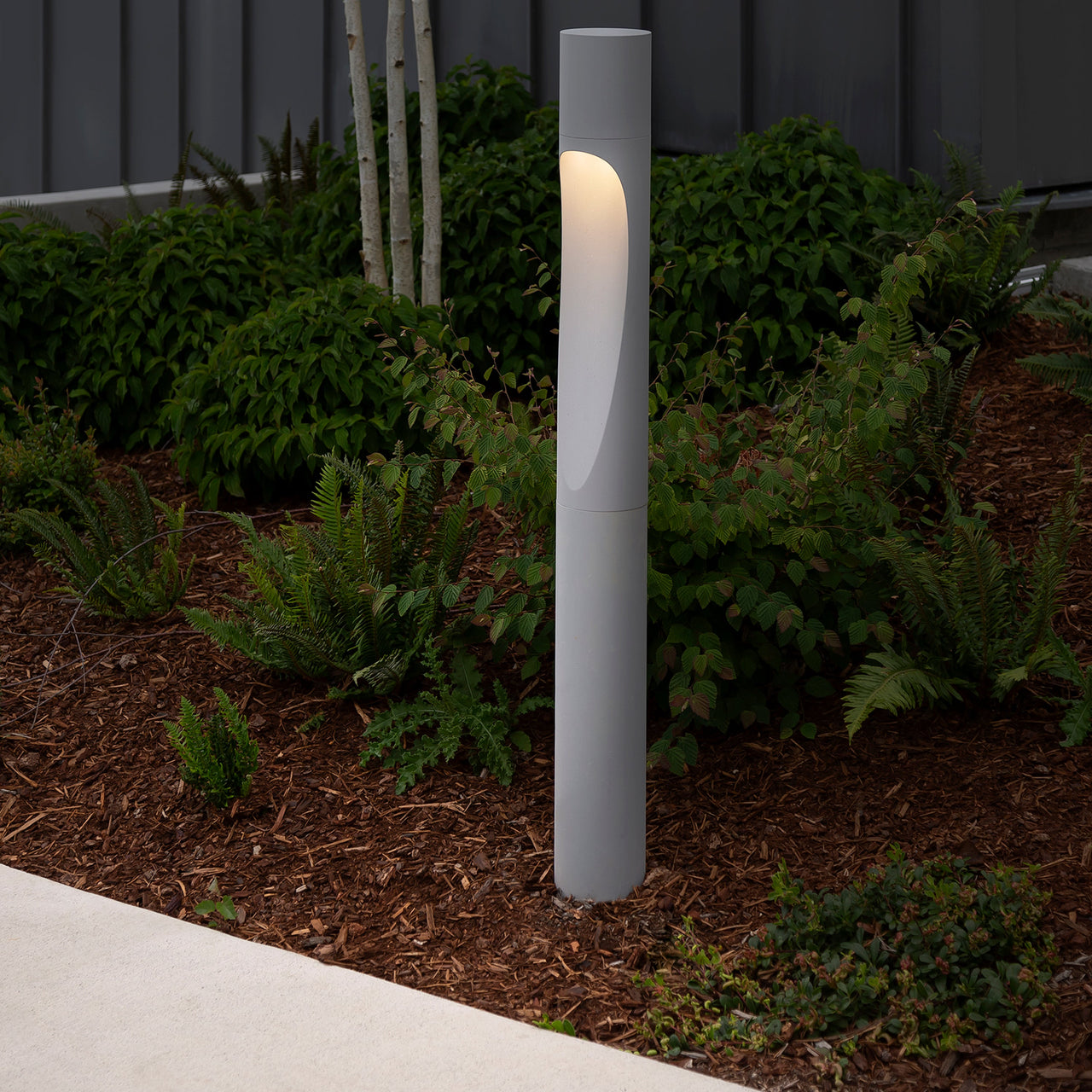 Flindt Garden Bollard Lamp: Long