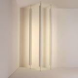LT8 Floor Lamp