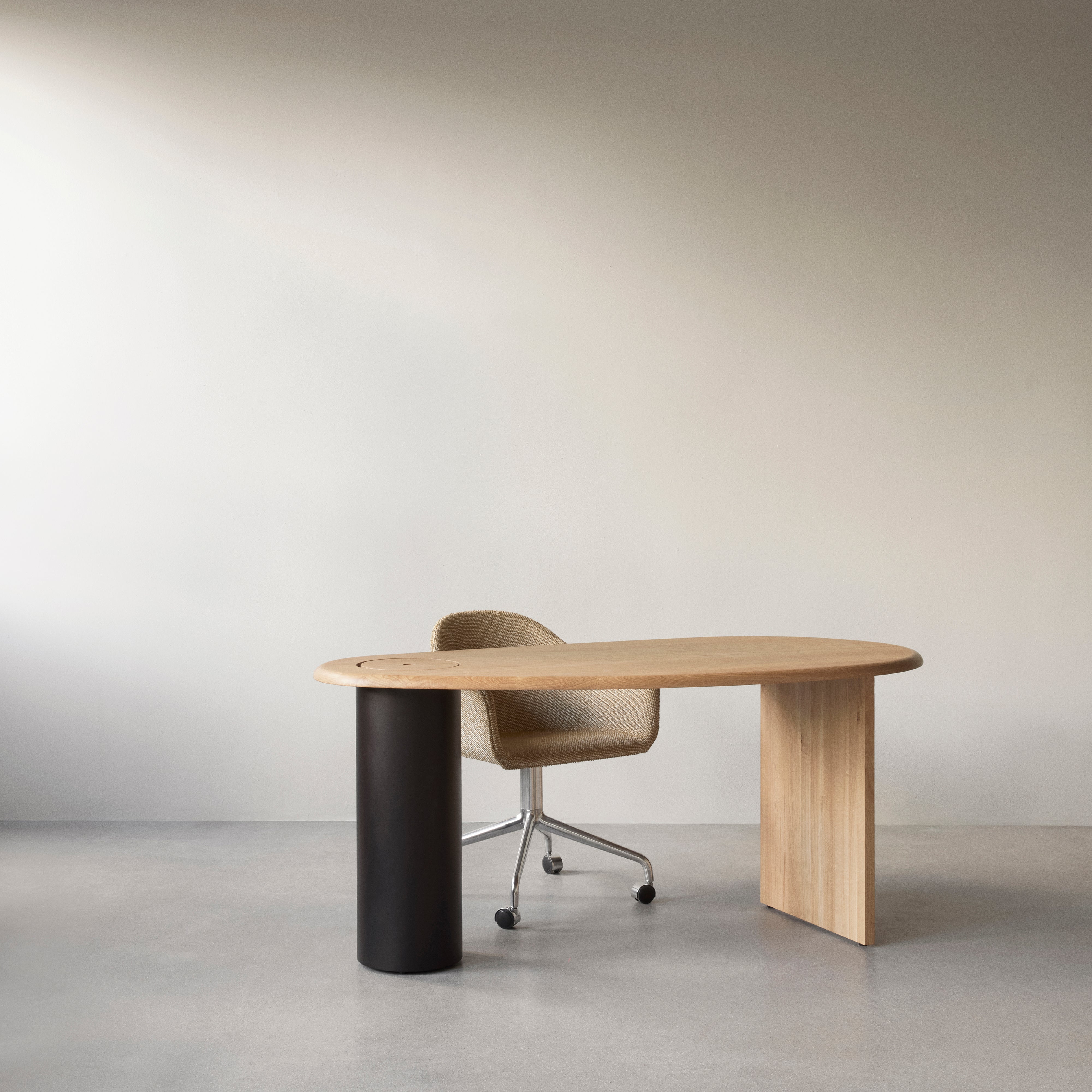 Harbour Dining Chair Star Base with Castors: Upholstered