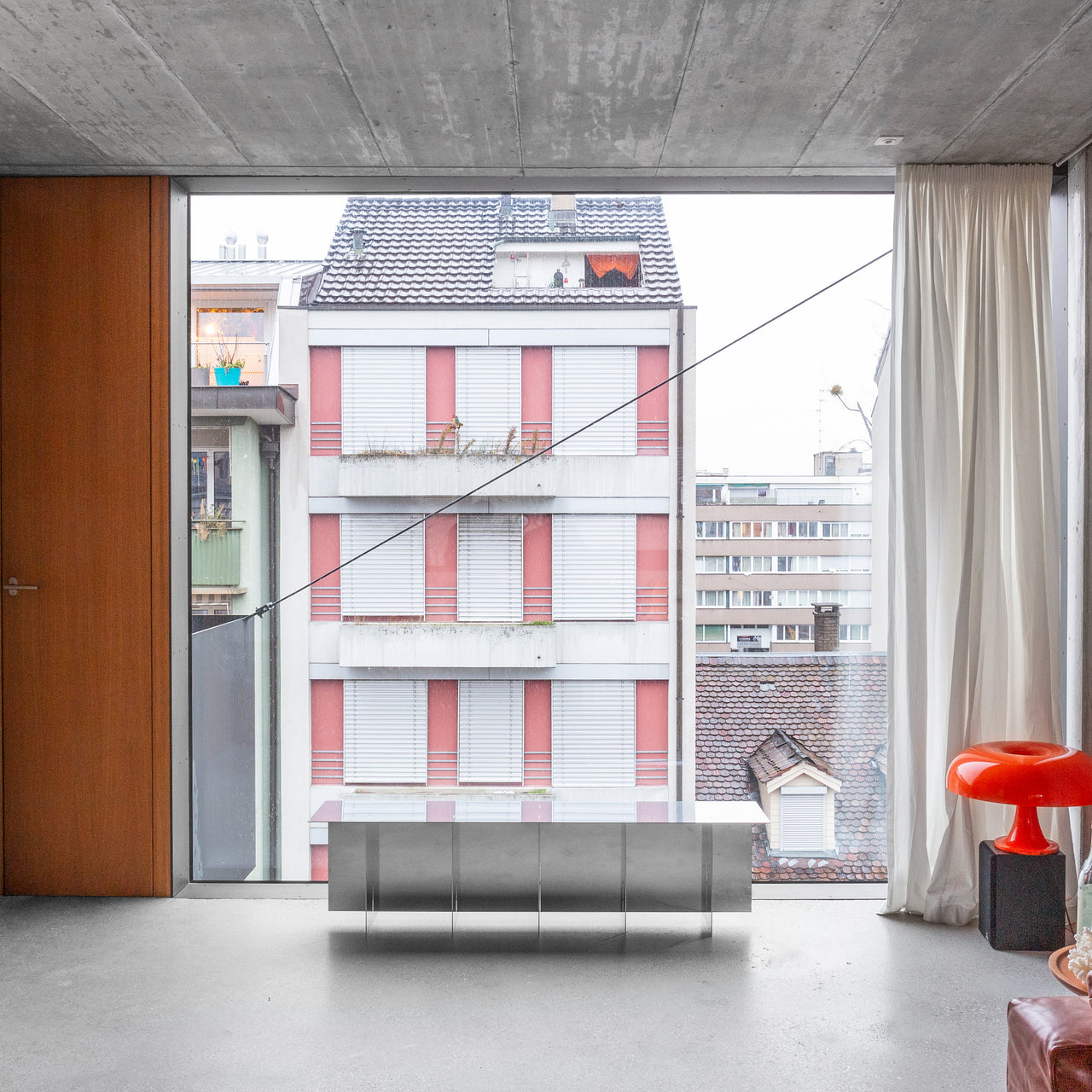 NM01 Bench