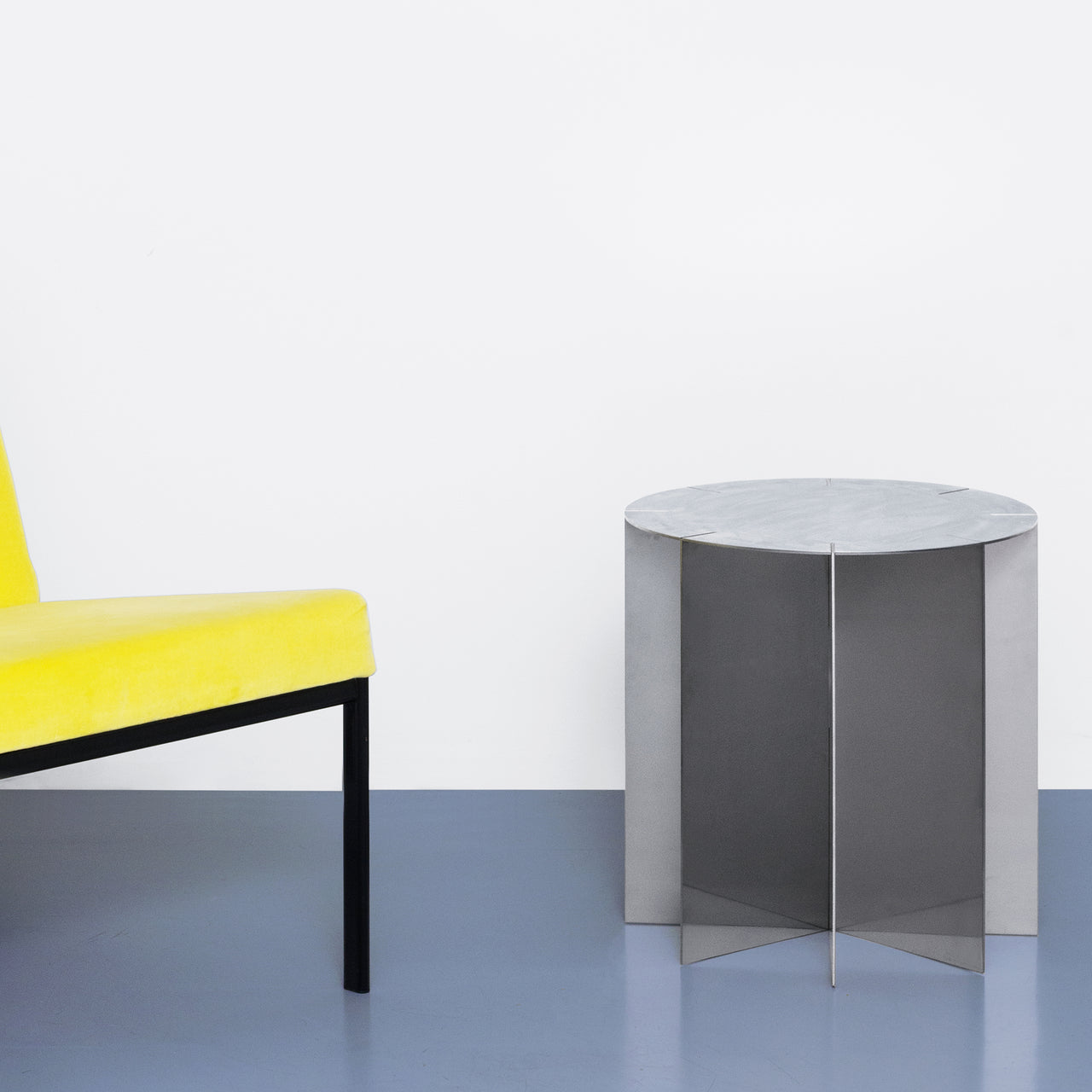 NM04 Side Table