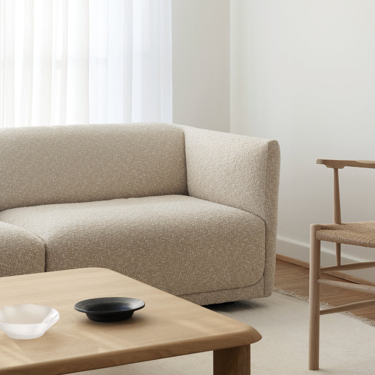 Nami Sofa: 2 Seater