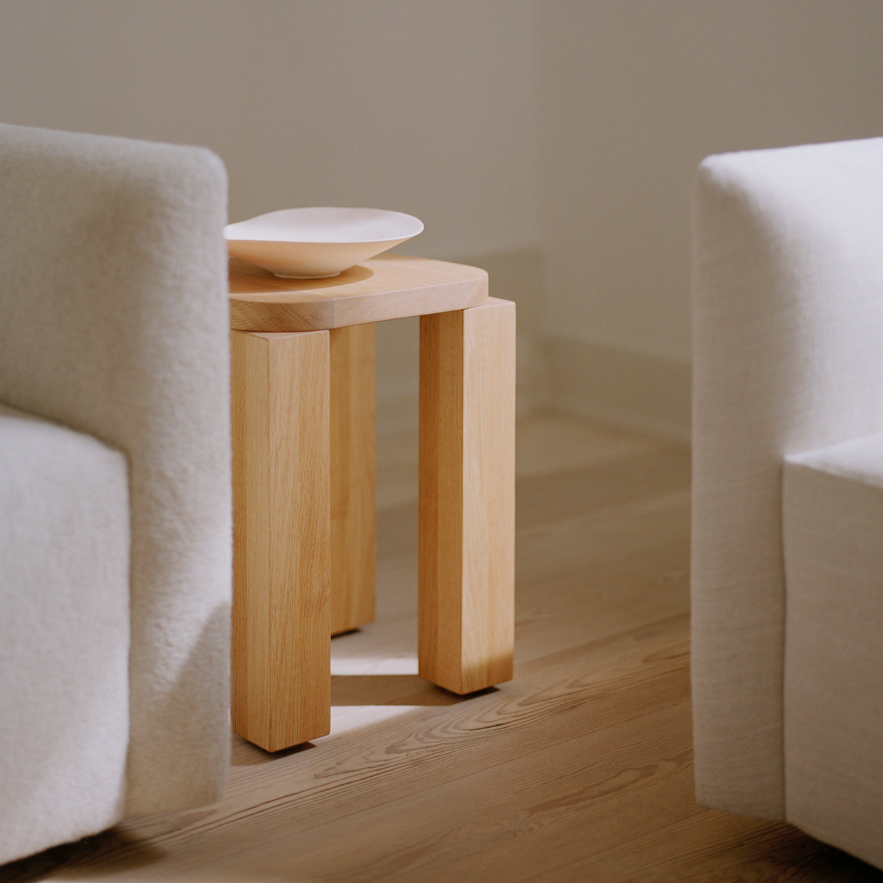 Atlas Stool