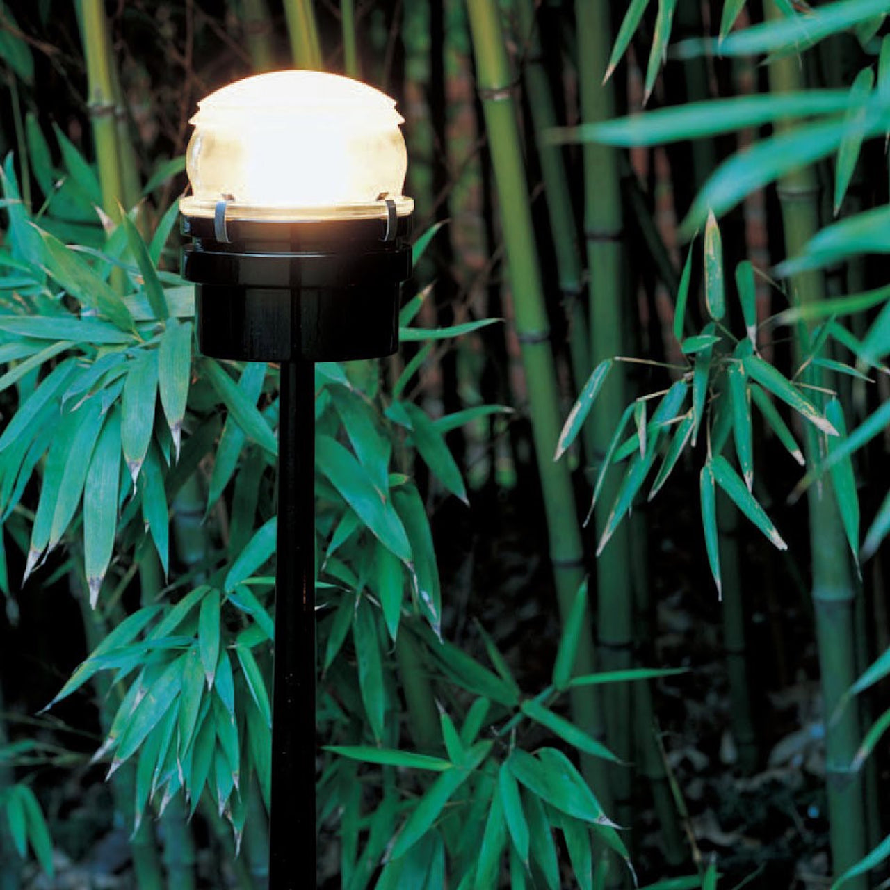 Fresnel Outdoor Floor Lamp