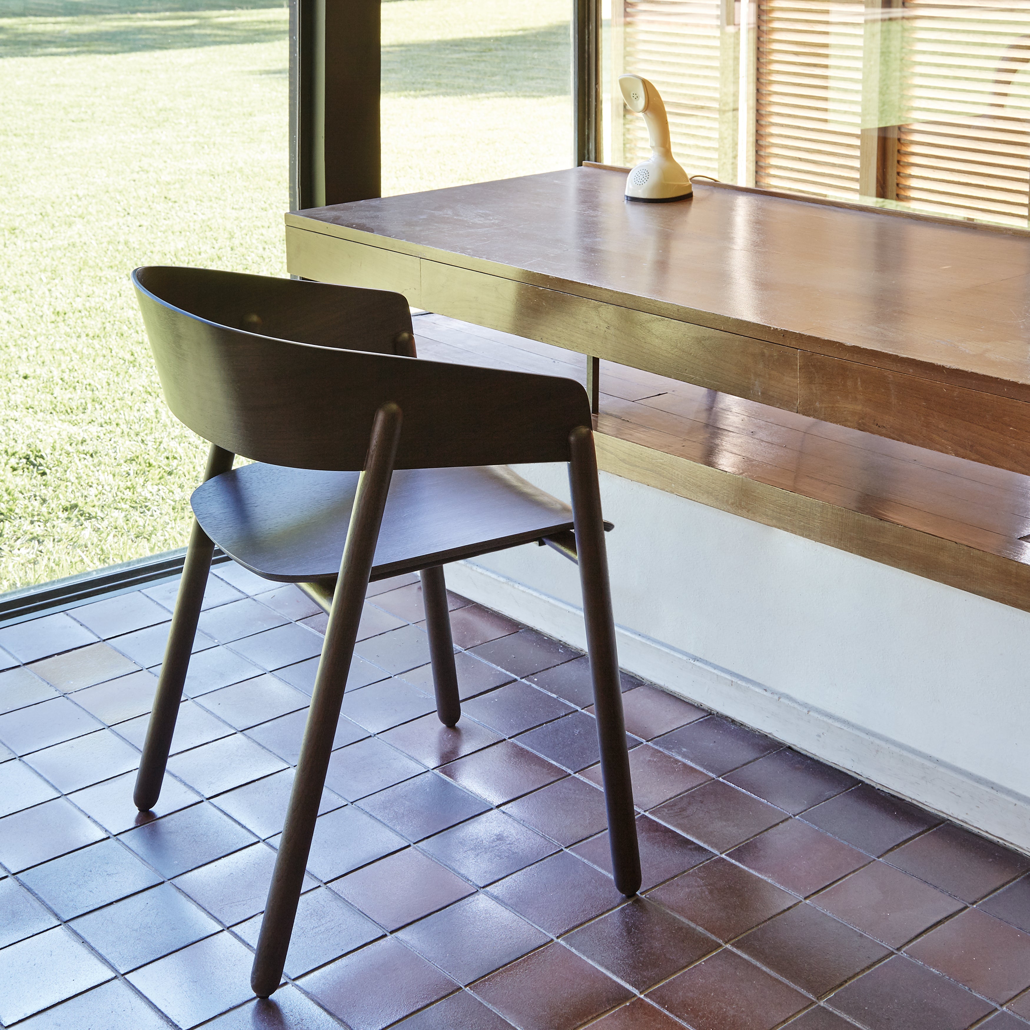Mava Armchair