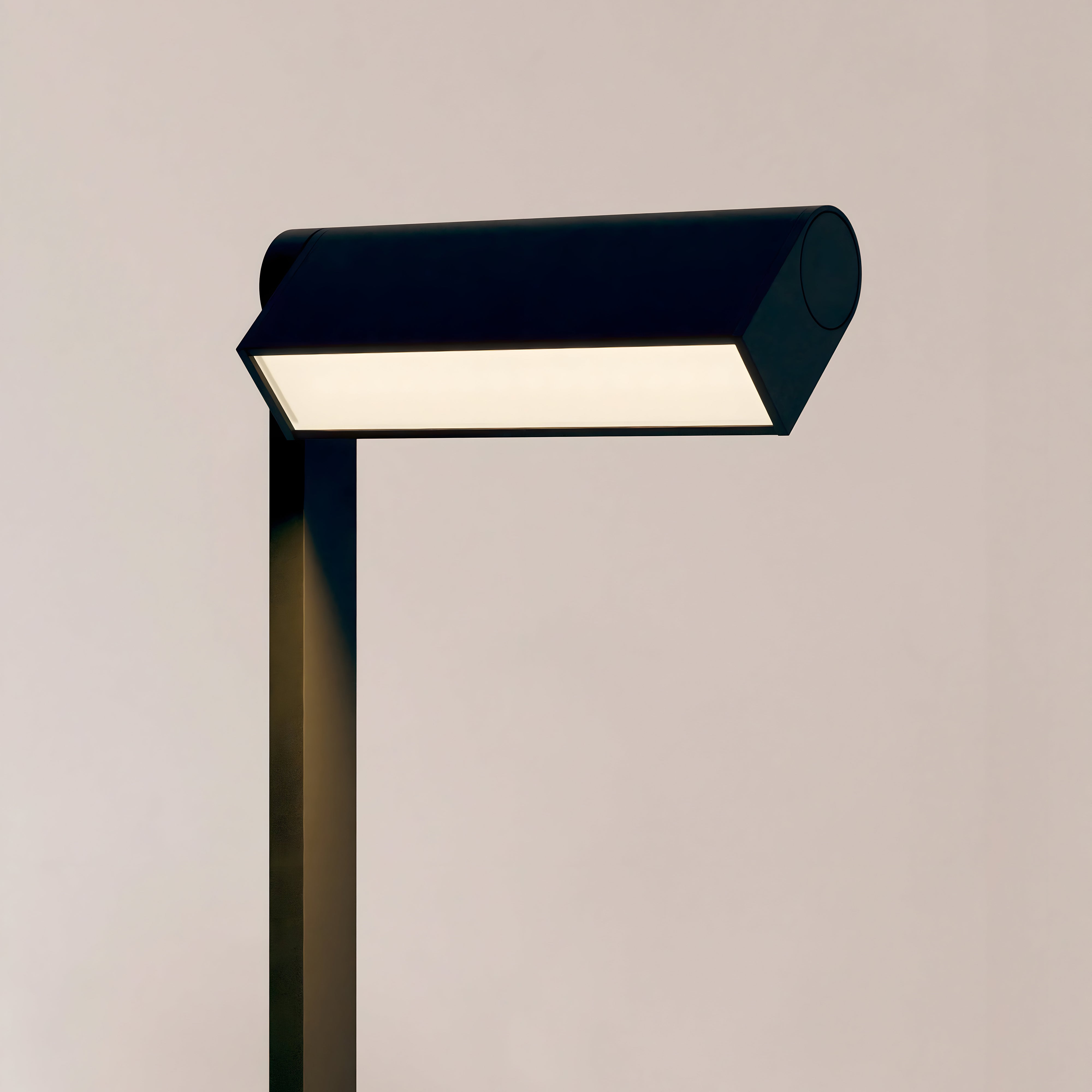 Ipoli 09 Single Table Lamp
