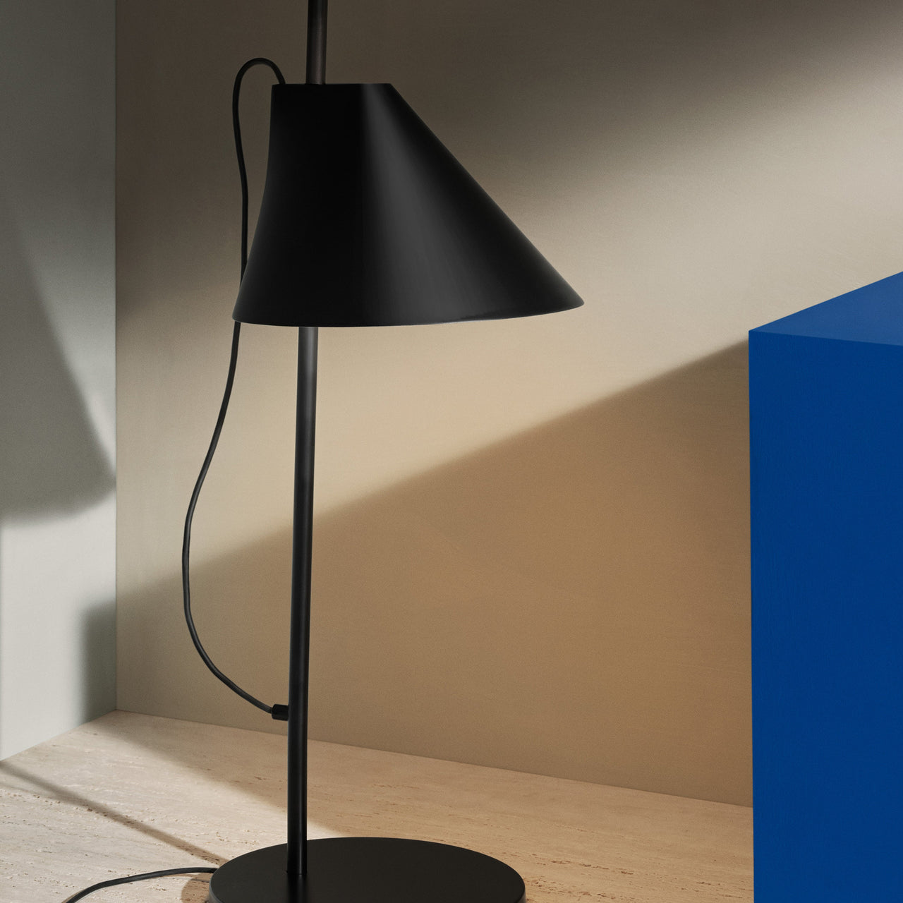 Yuh Table Lamp