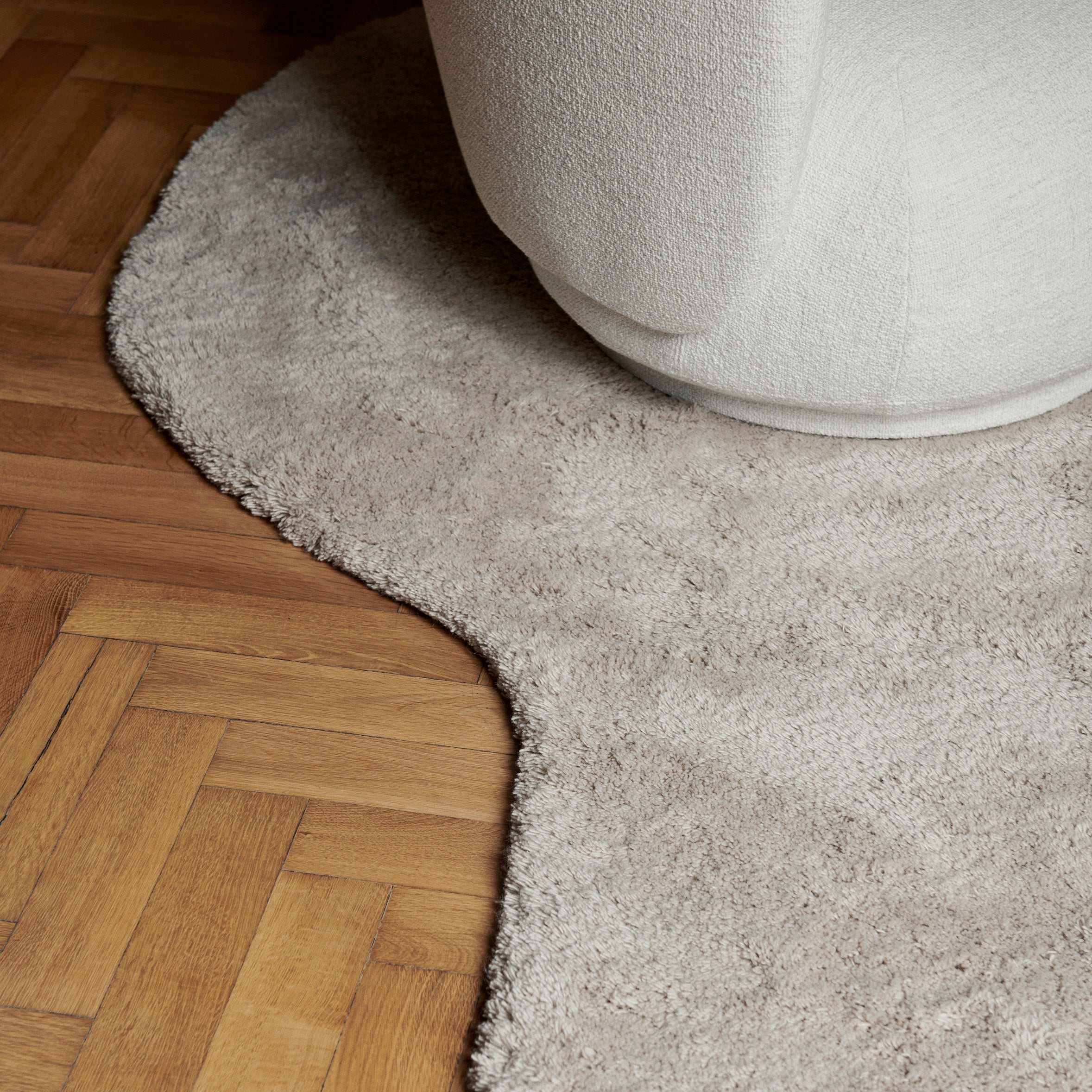 Forma Wool Rug