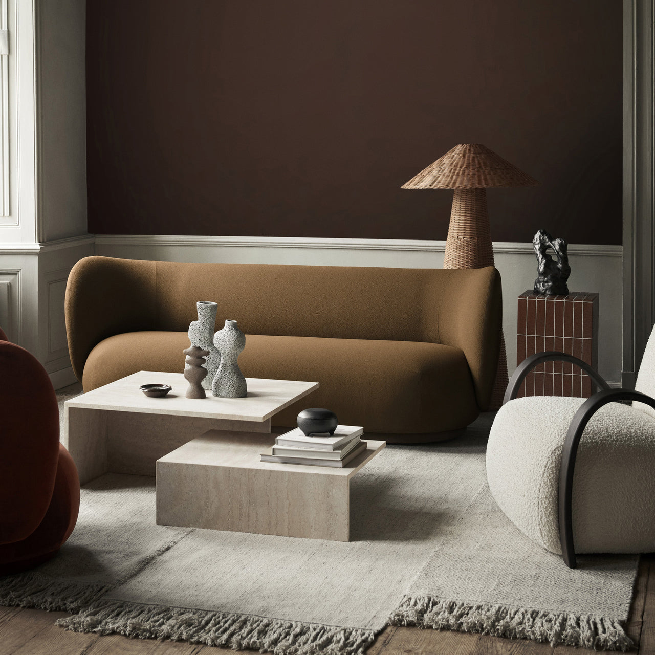 Distinct Grande Duo Tables