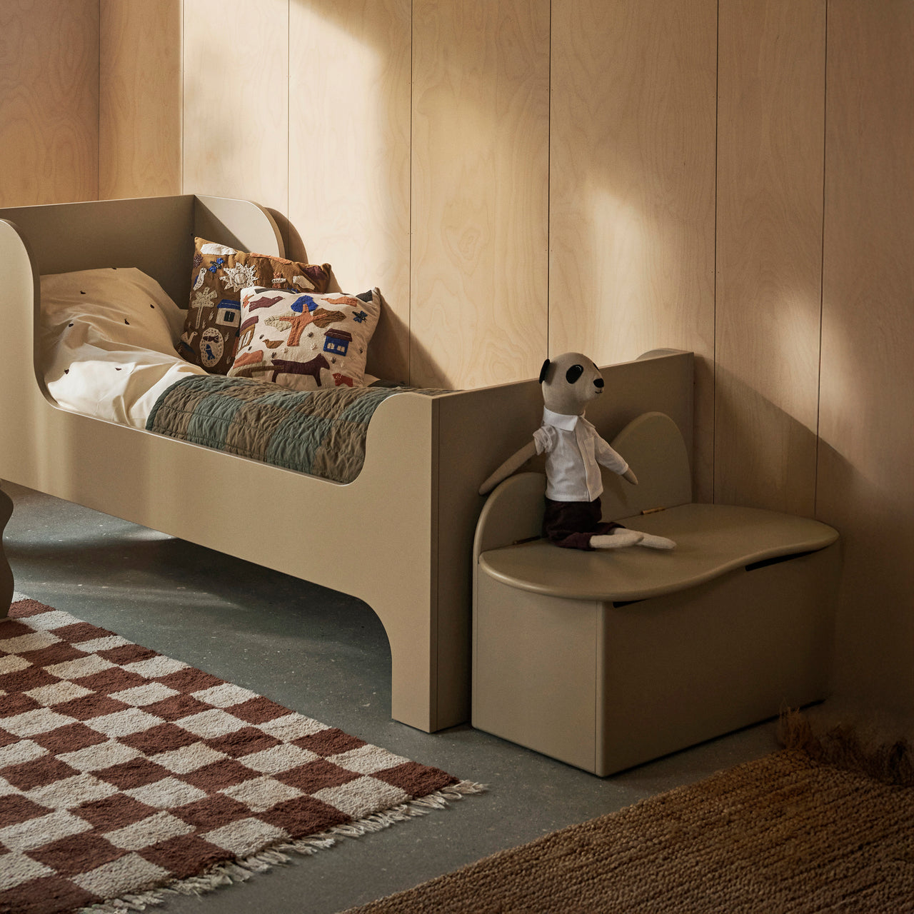 Slope Storage Bench