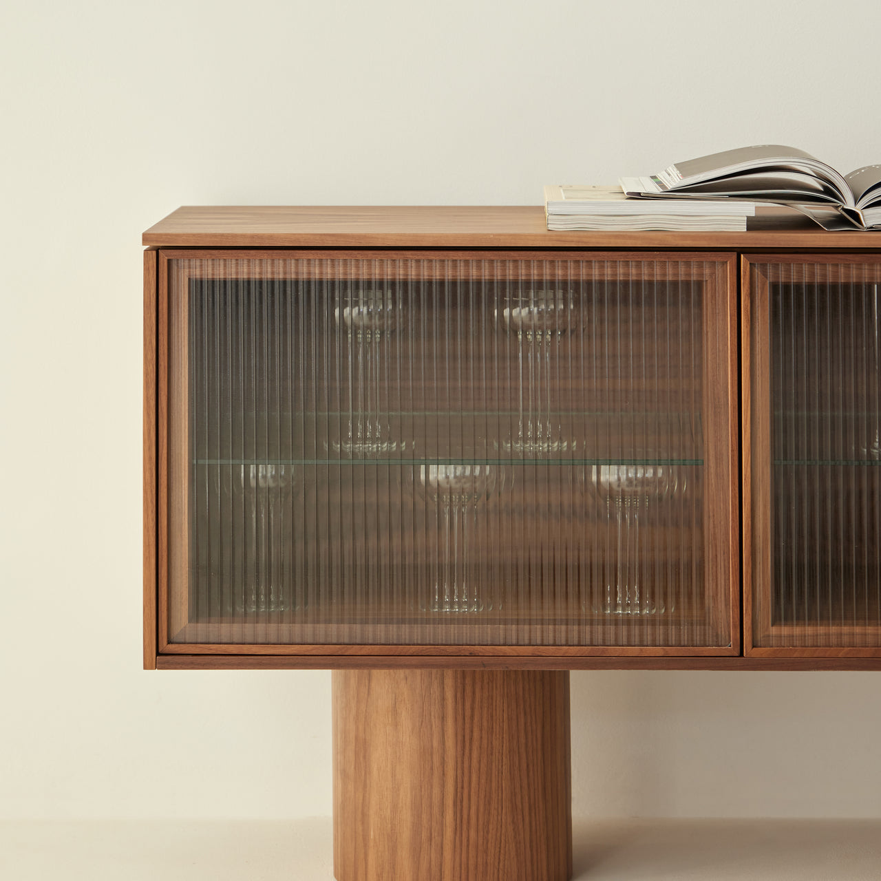 Rio Sideboard: Wood