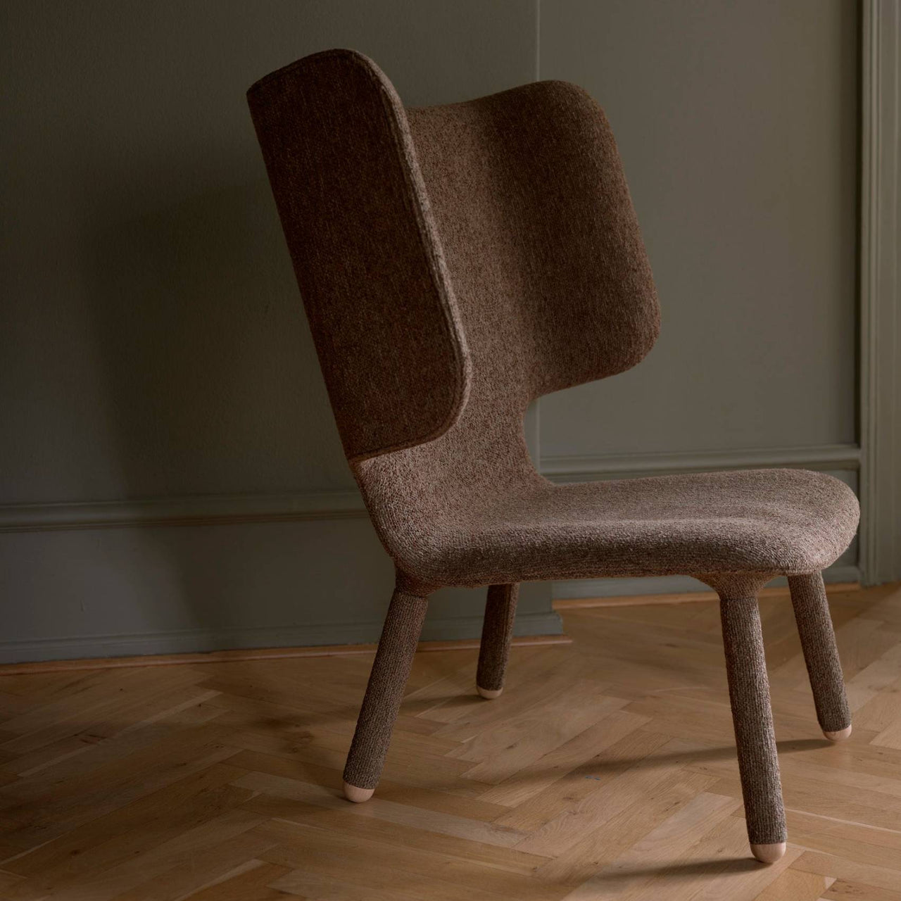 Tembo Lounge Chair