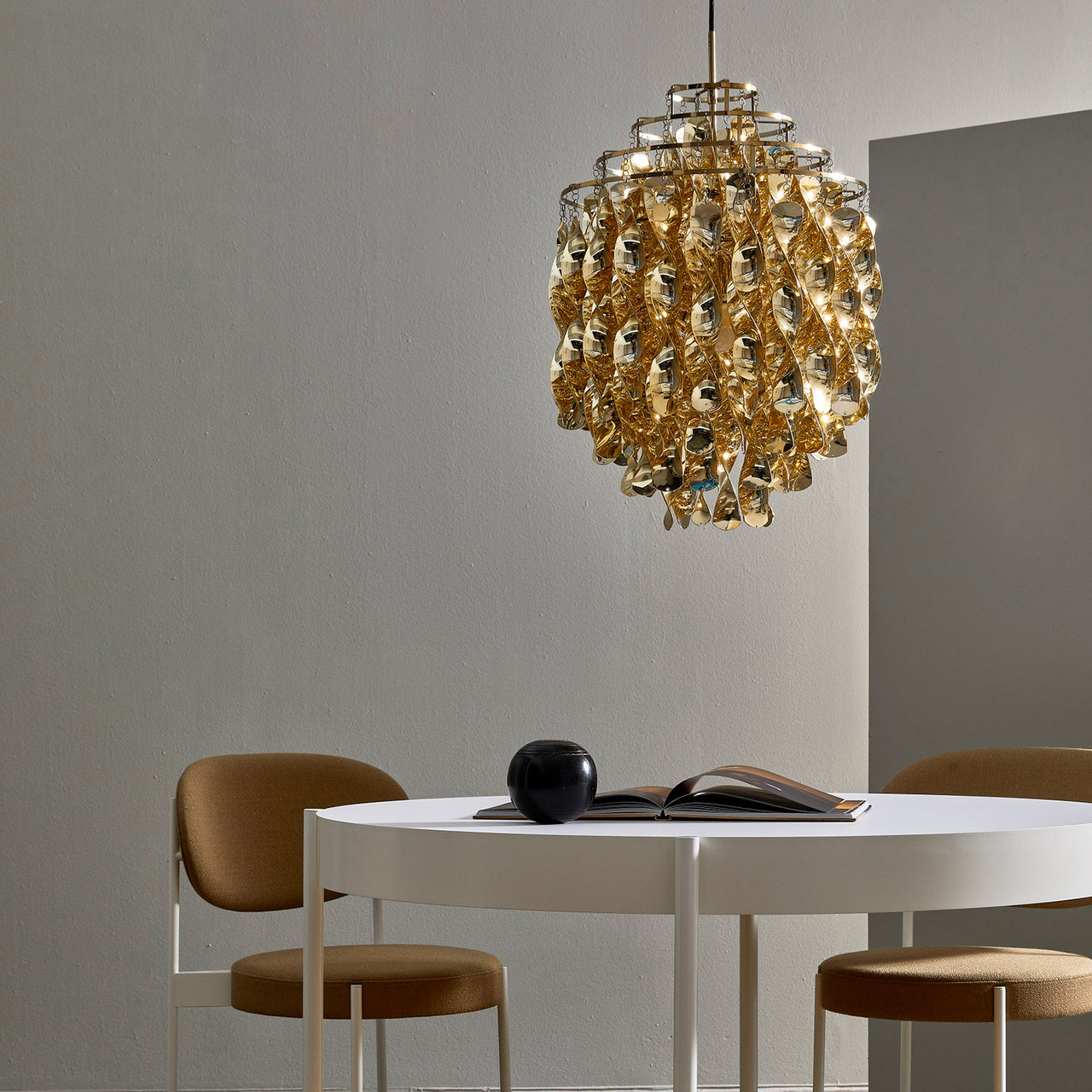 Spiral SP01 Pendant Light