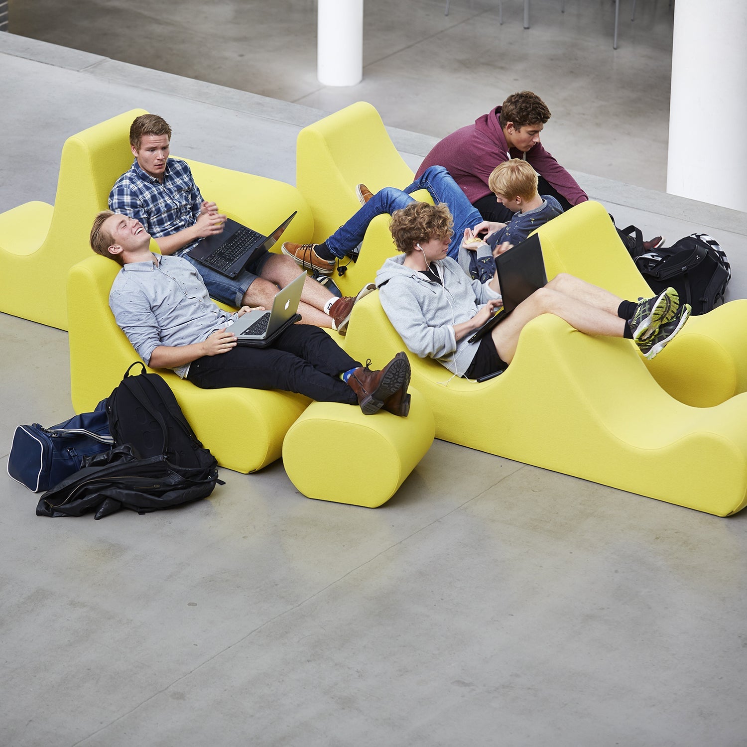 Welle Modular Seating