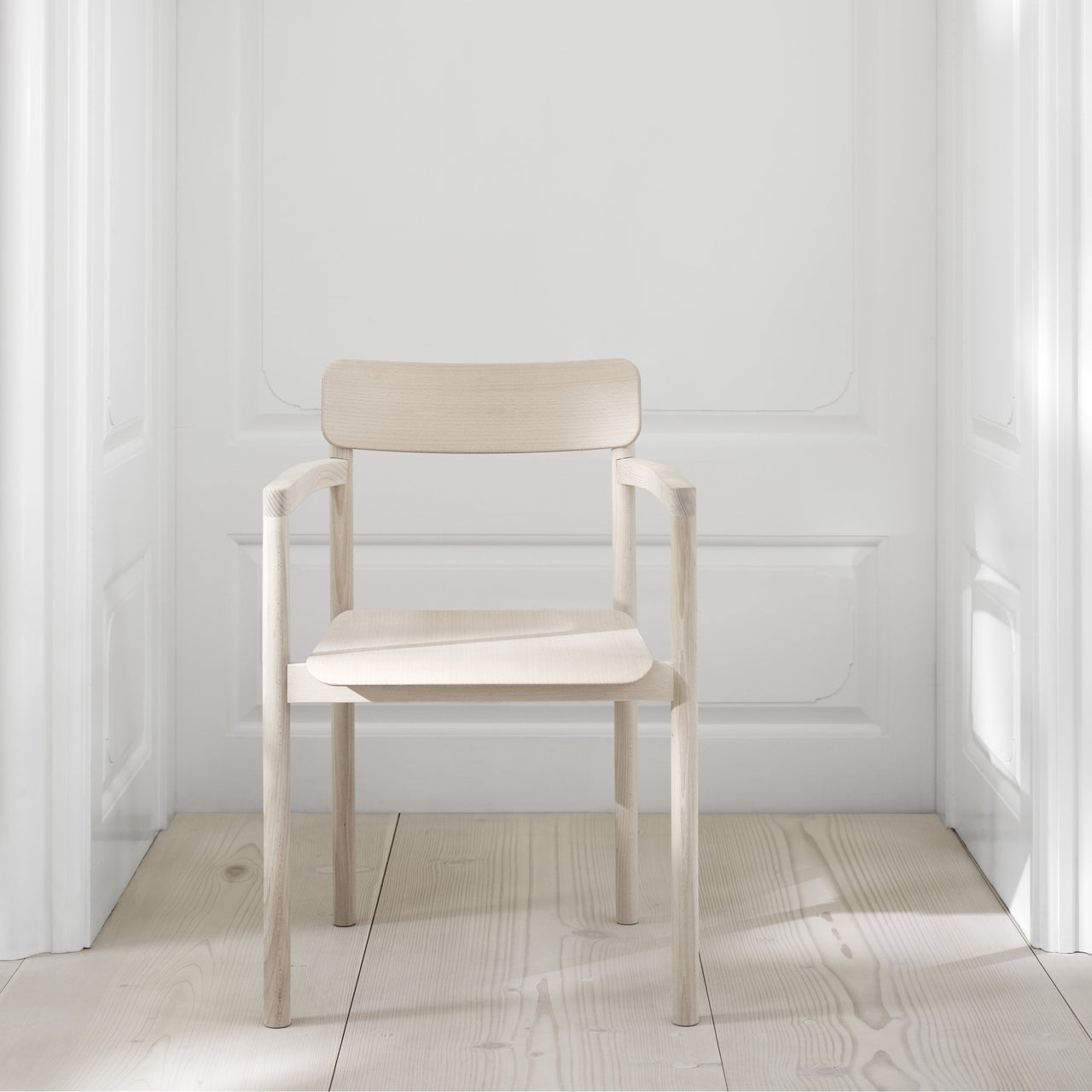 Post Armchair