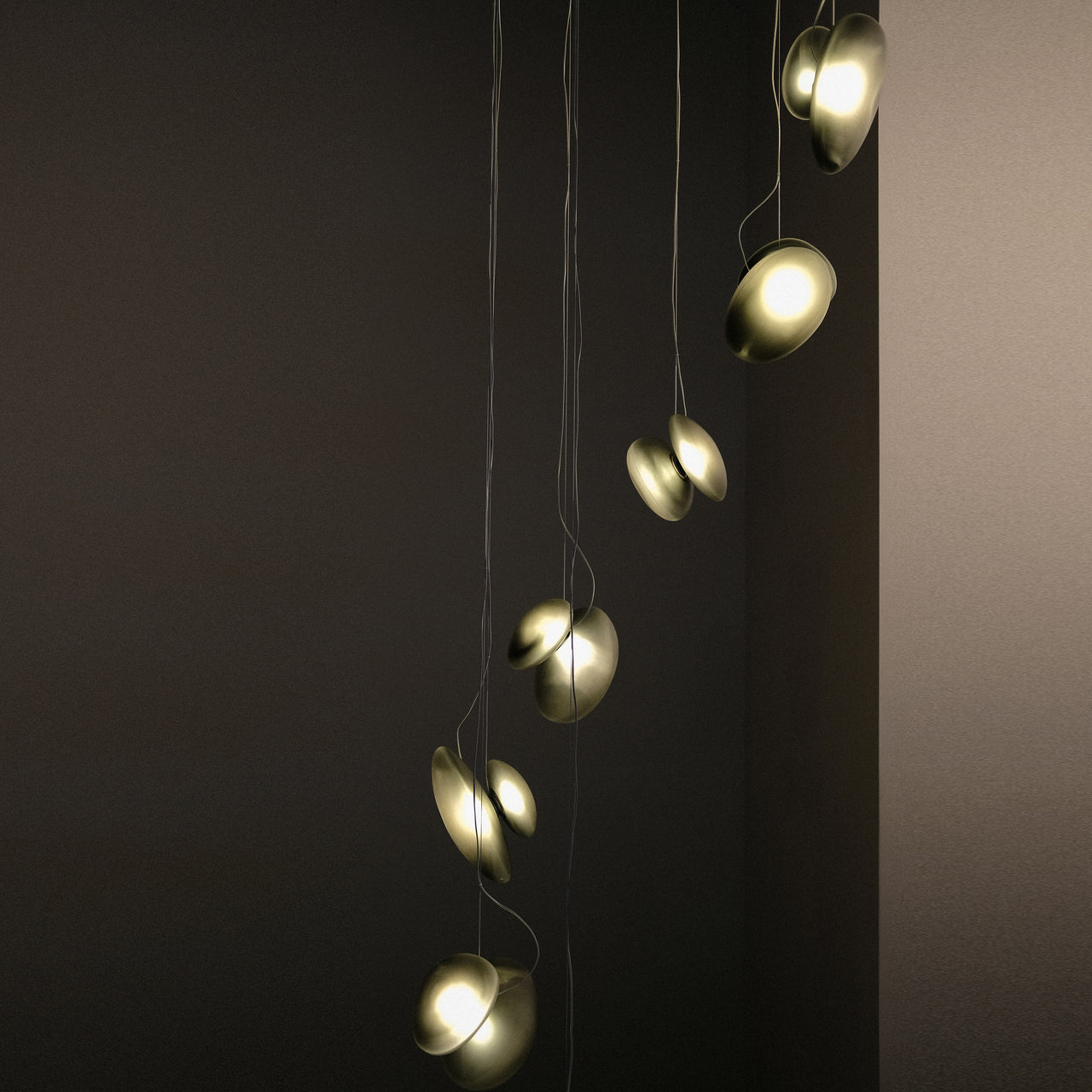 Pebble Chandelier 6: Helix