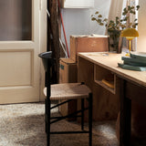Flowerpot VP9 Portable Table Lamp