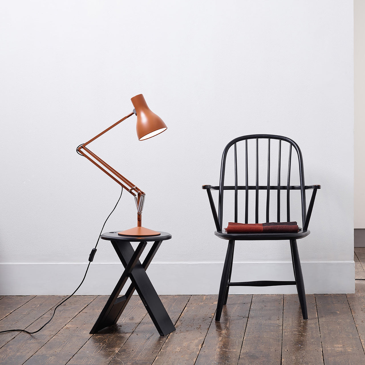 Type 75 Desk Lamp: Margaret Howell Edition