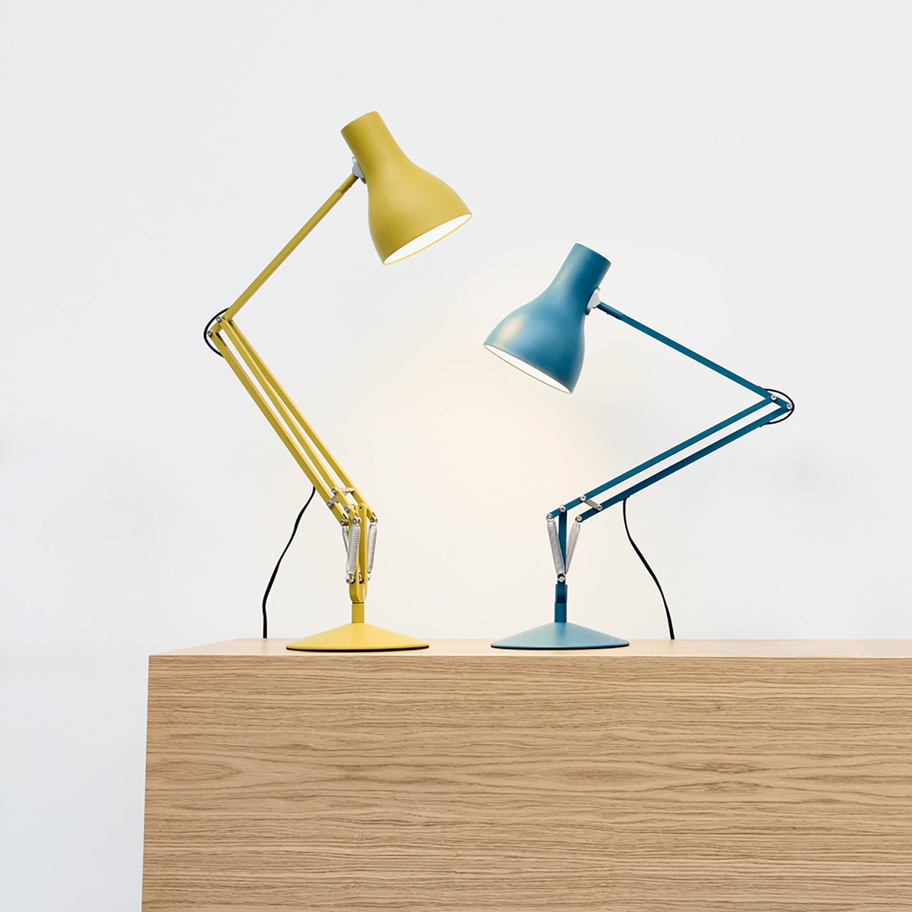 Type 75 Desk Lamp: Margaret Howell Edition