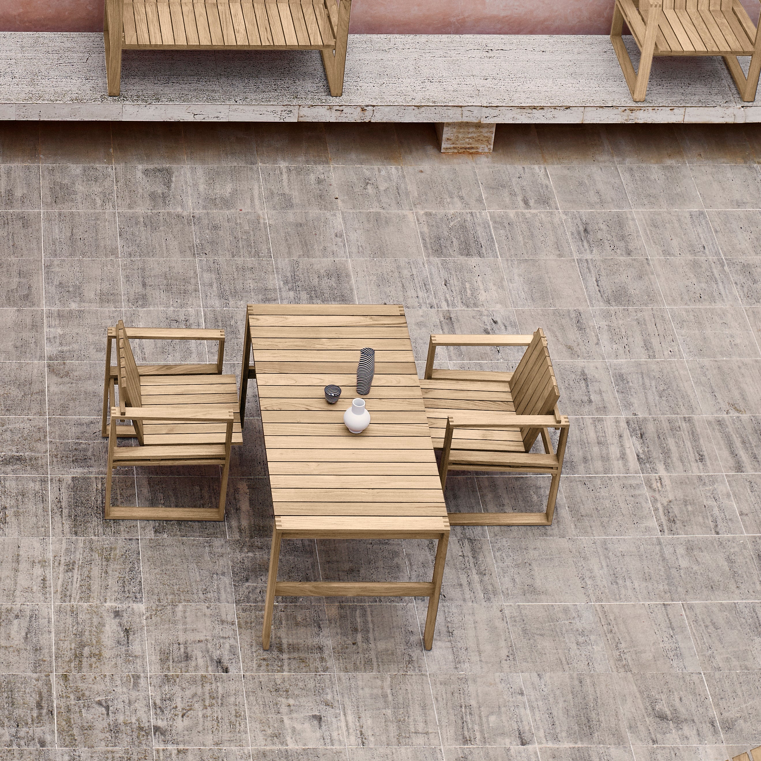 BK15 Dining Table