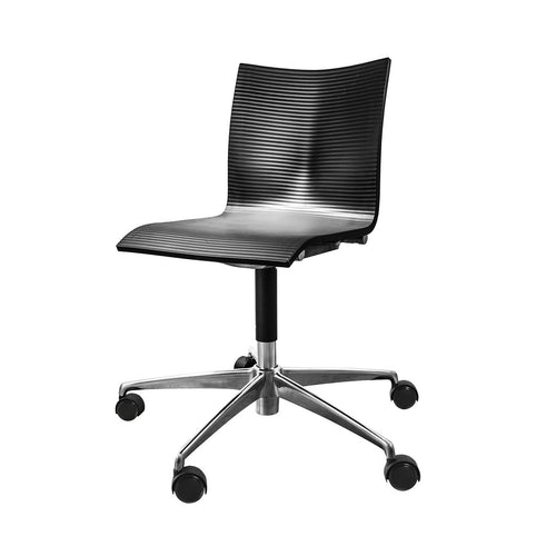 Chairik XL 134 Chair: 5-Star Swivel Base + Black Plastic 