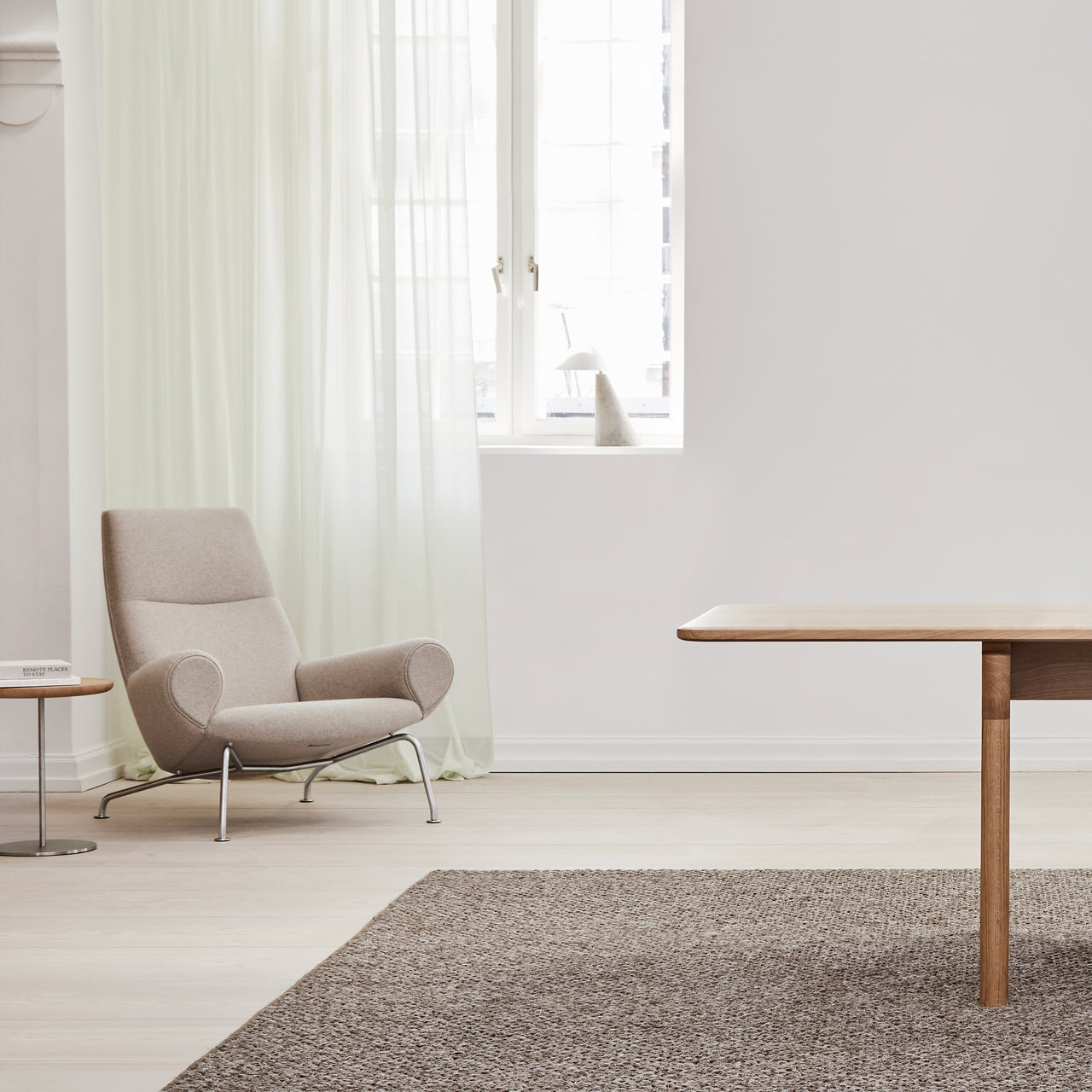 Wegner Queen Chair