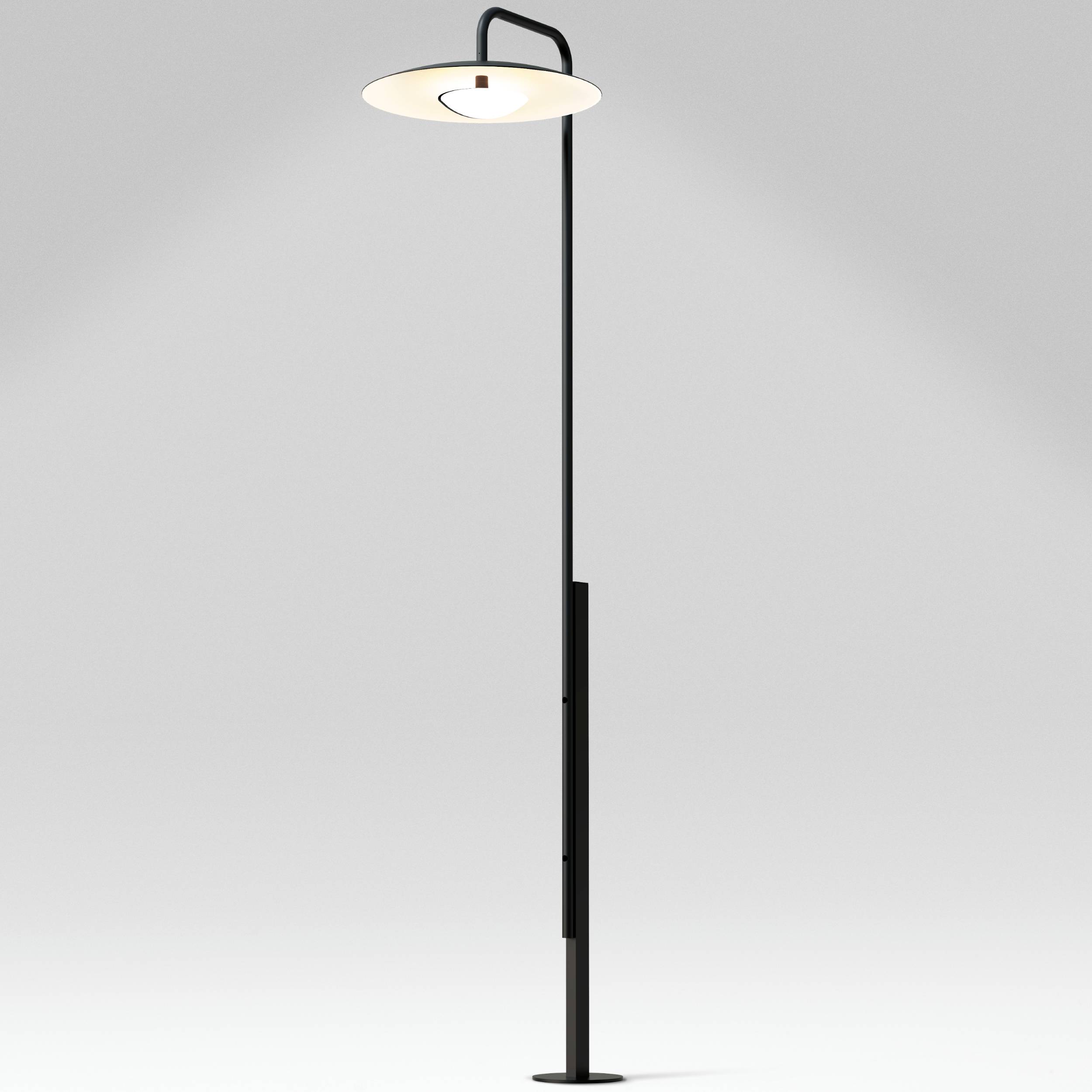 Ginger Lamppost