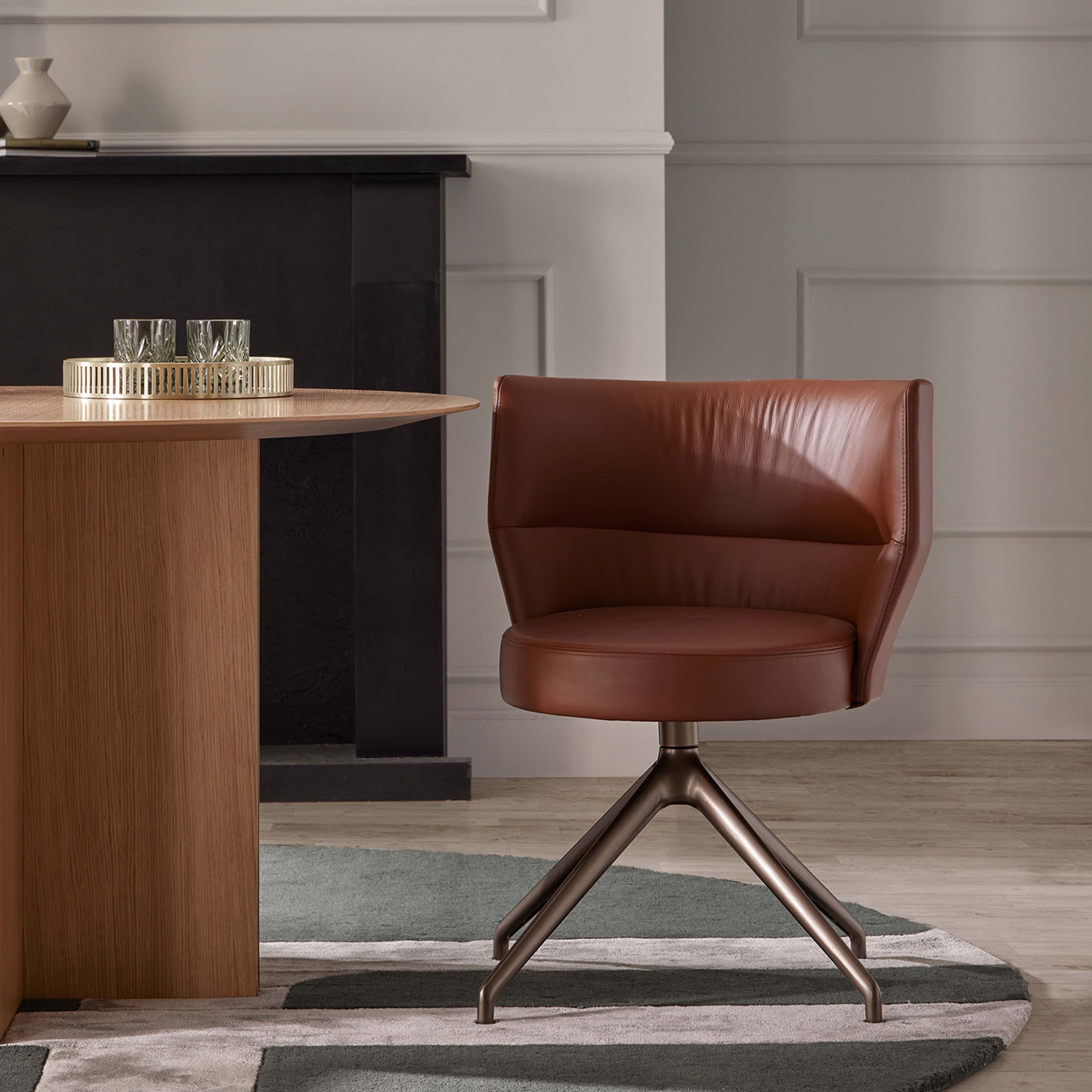 Sena Chair: Metal