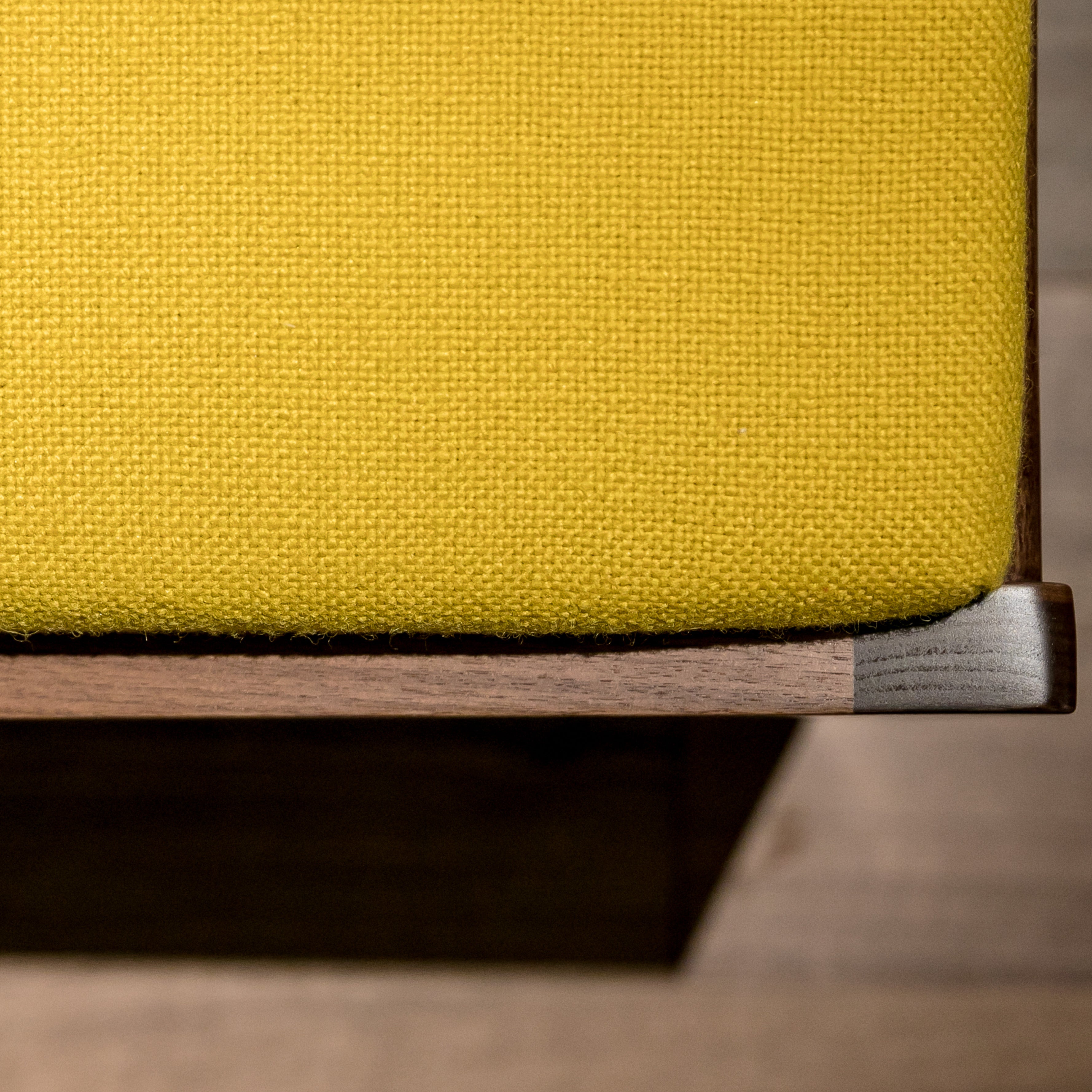 Risom C143 Chair