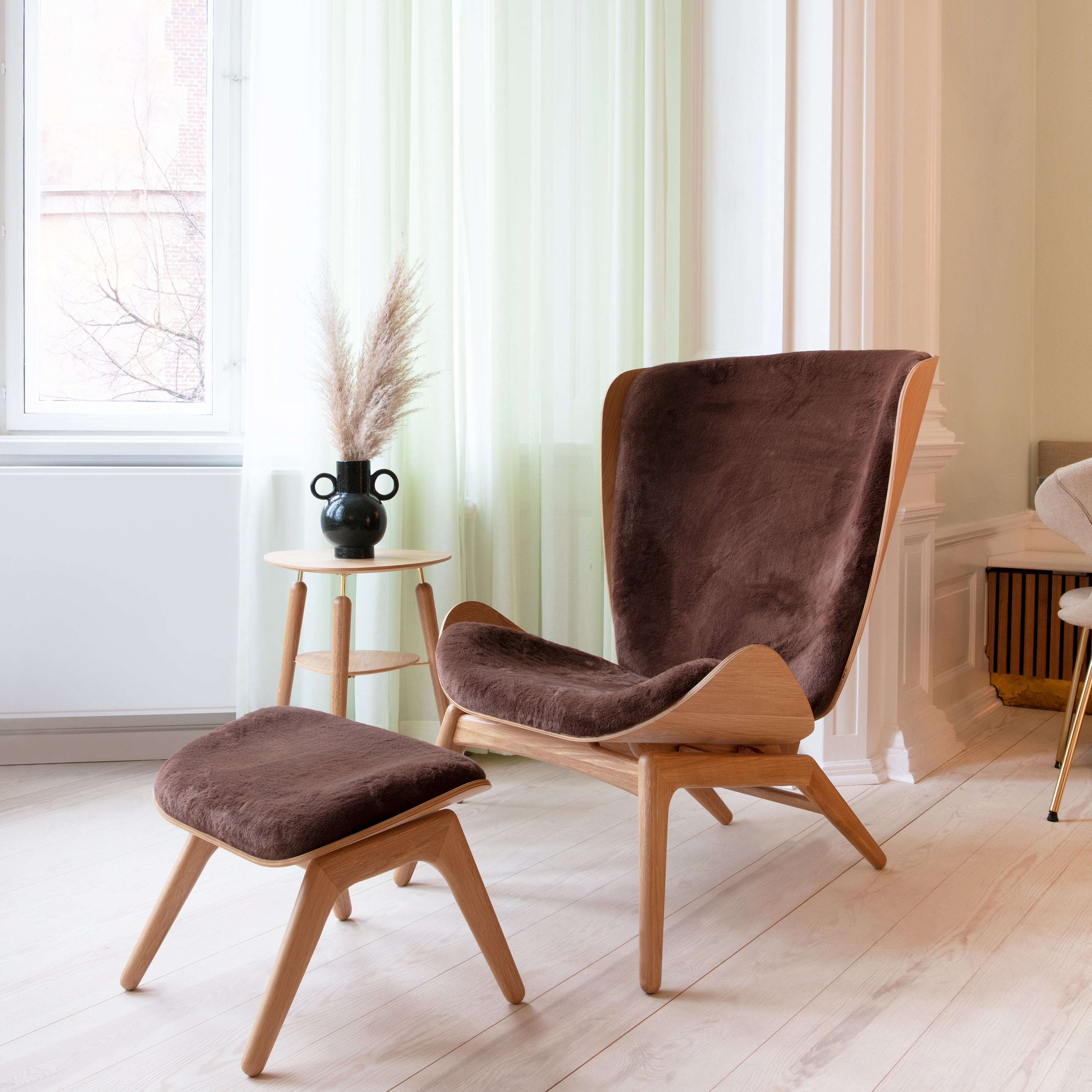 The Reader Ottoman