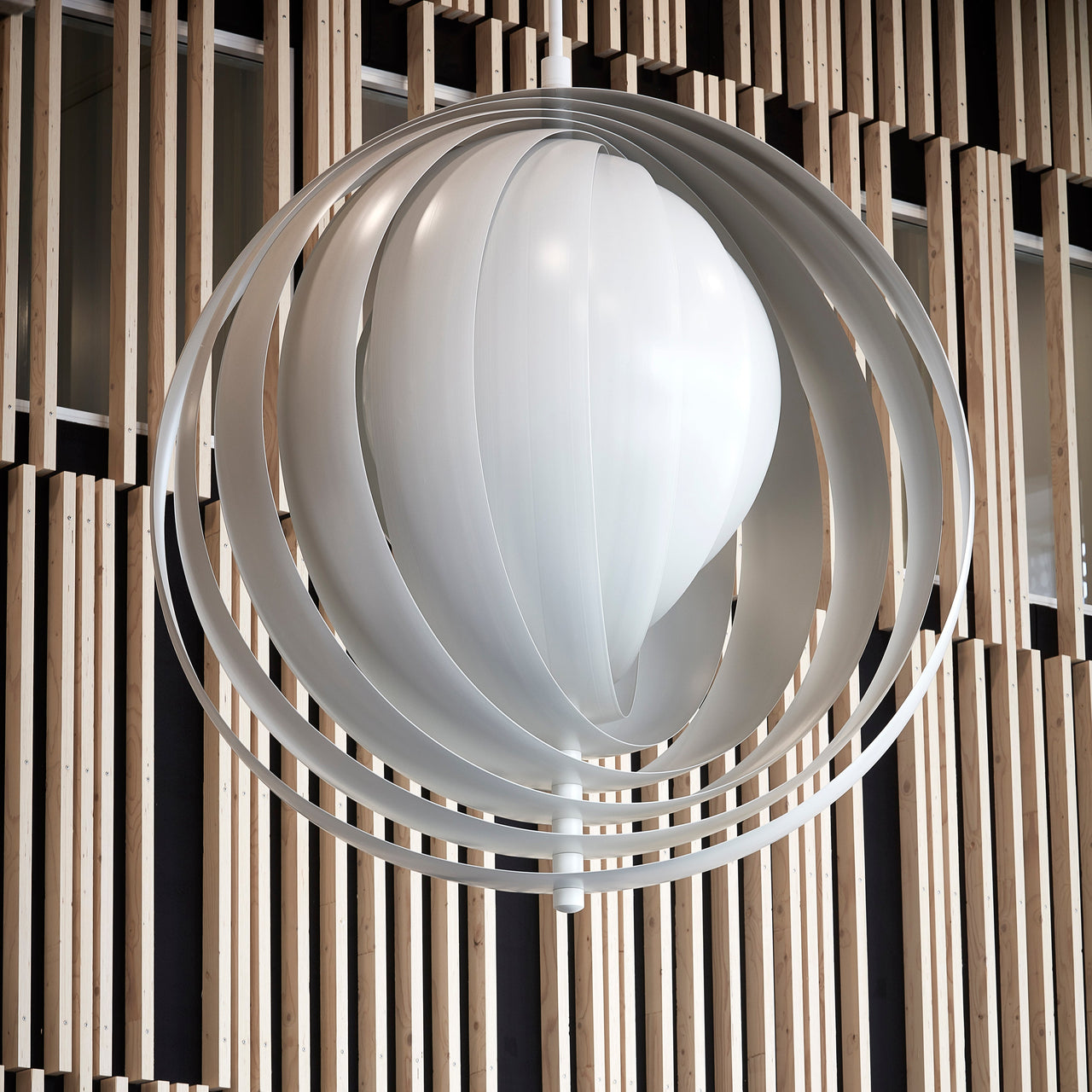 Moon XXXL Pendant Light