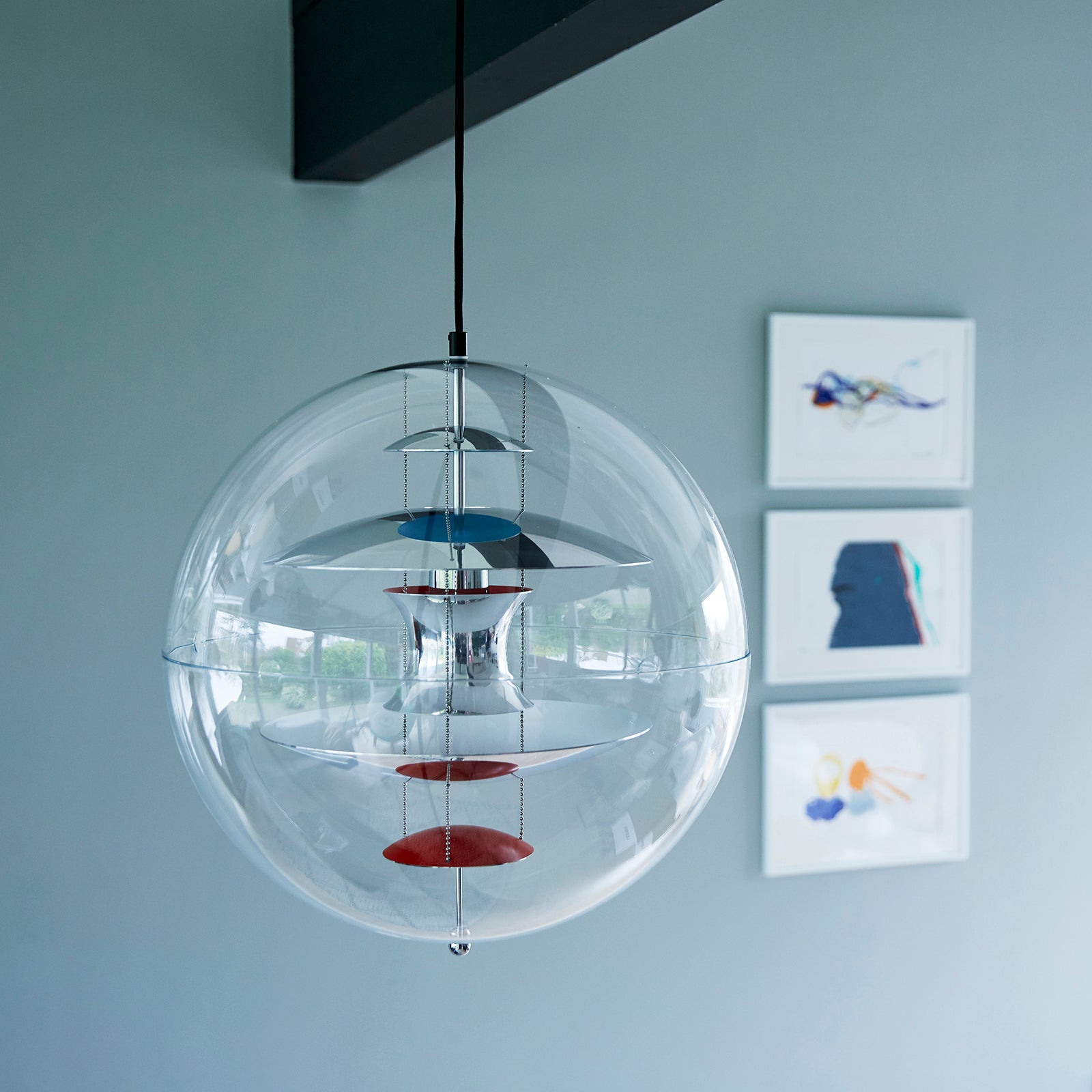 VP Globe Pendant Light