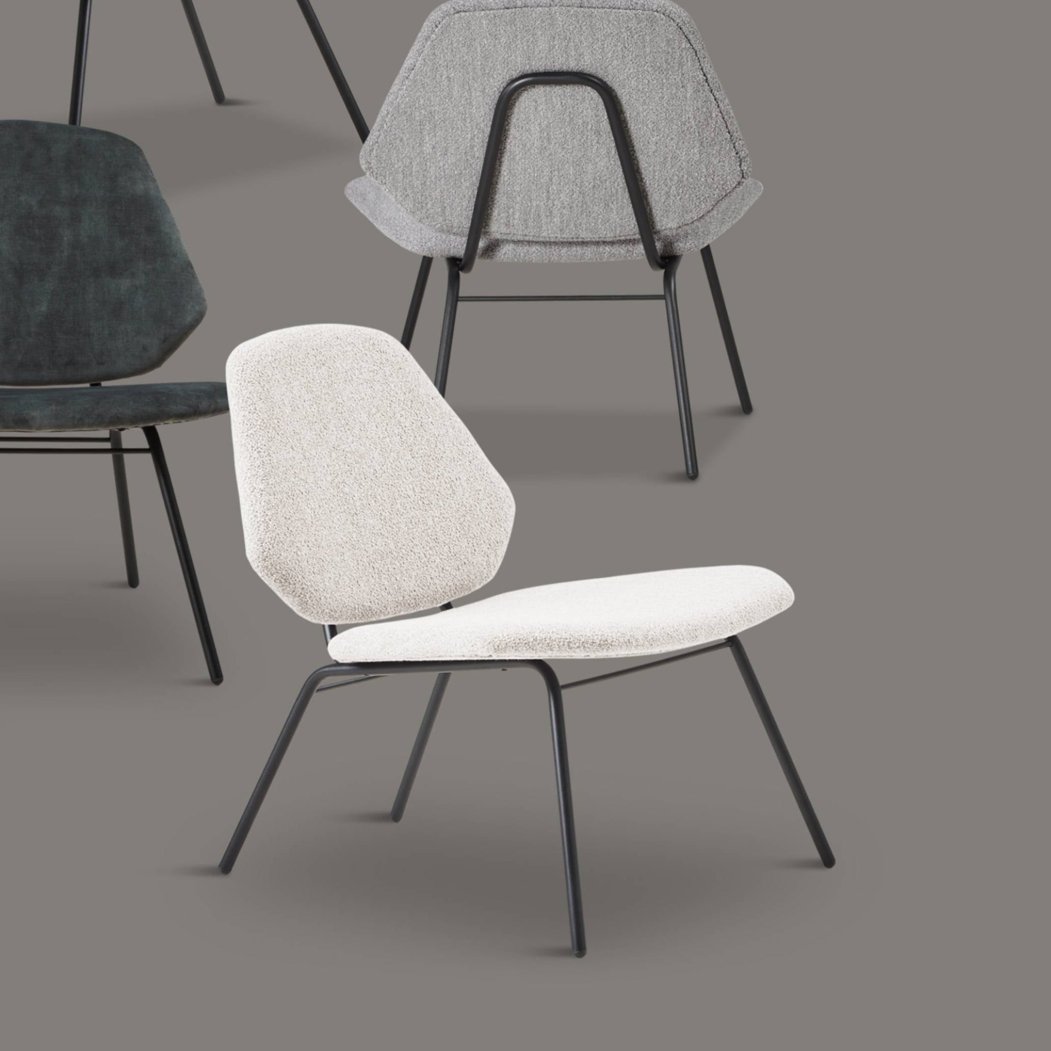 Lean Lounge Chair: Quick Ship